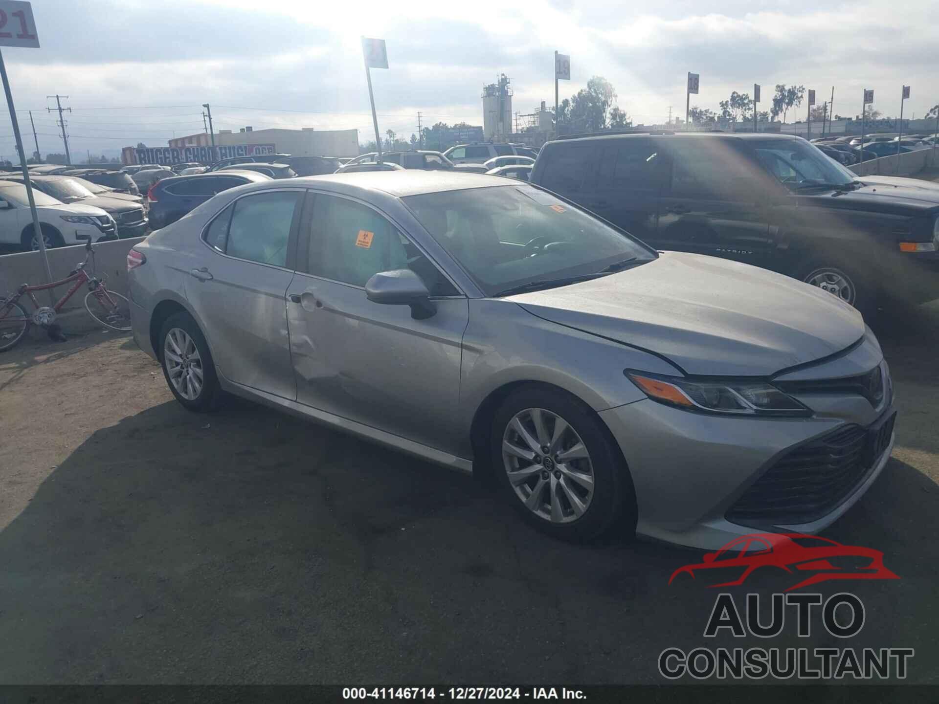 TOYOTA CAMRY 2018 - 4T1B11HKXJU513960
