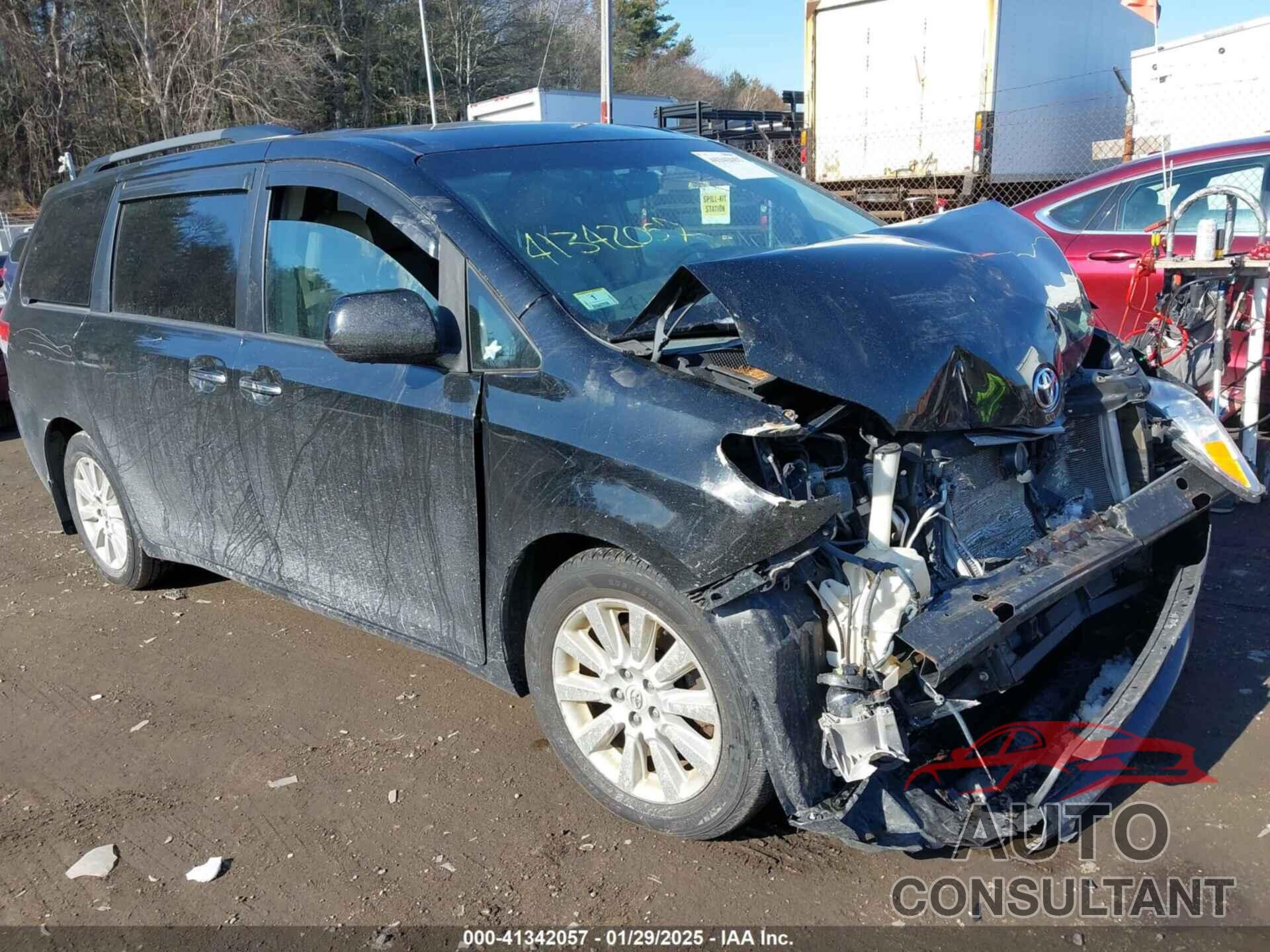 TOYOTA SIENNA 2011 - 5TDDK3DC5BS012484