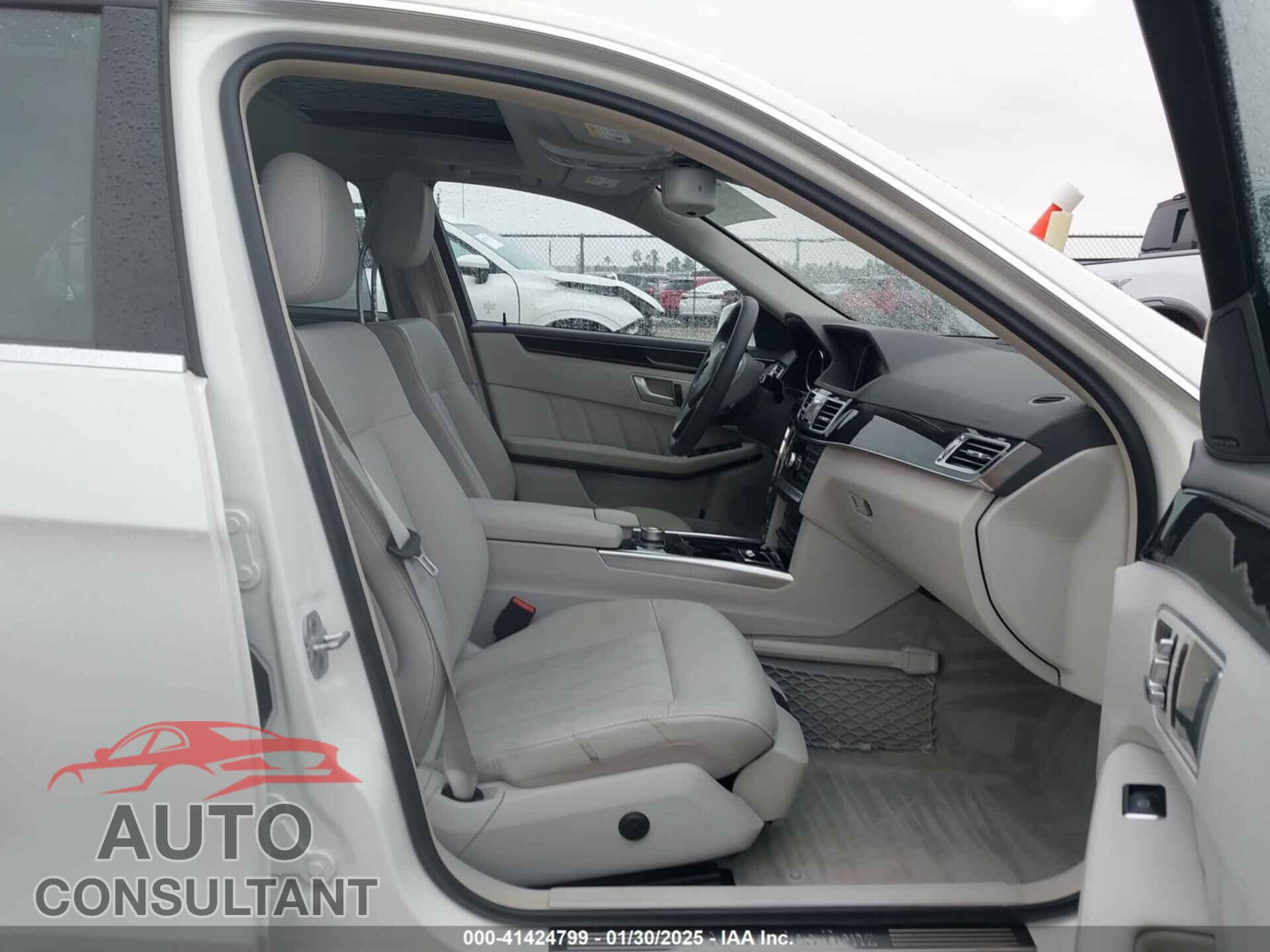 MERCEDES-BENZ E 550 2014 - WDDHF9BB3EB017140