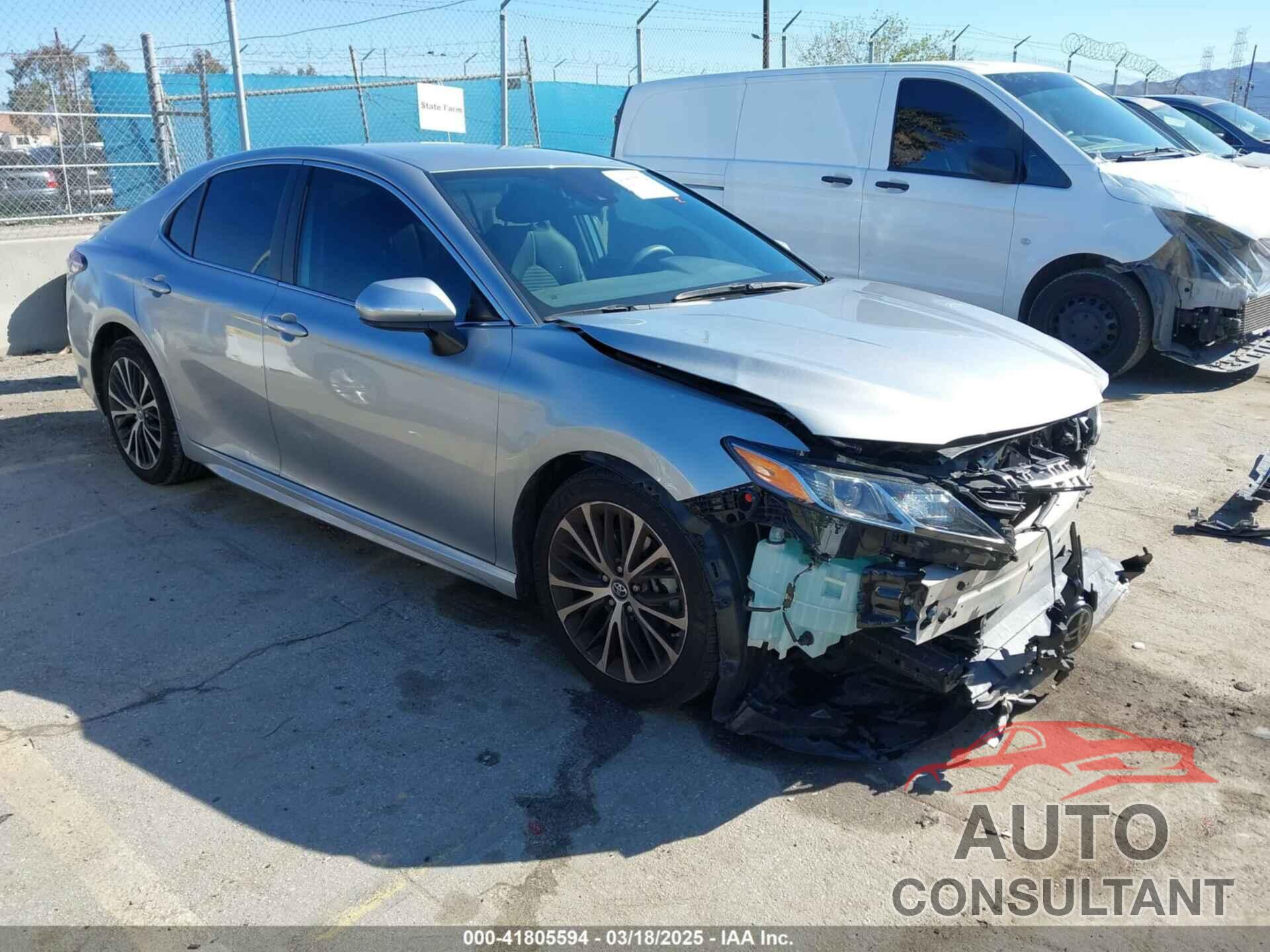 TOYOTA CAMRY 2019 - 4T1B11HK7KU724552