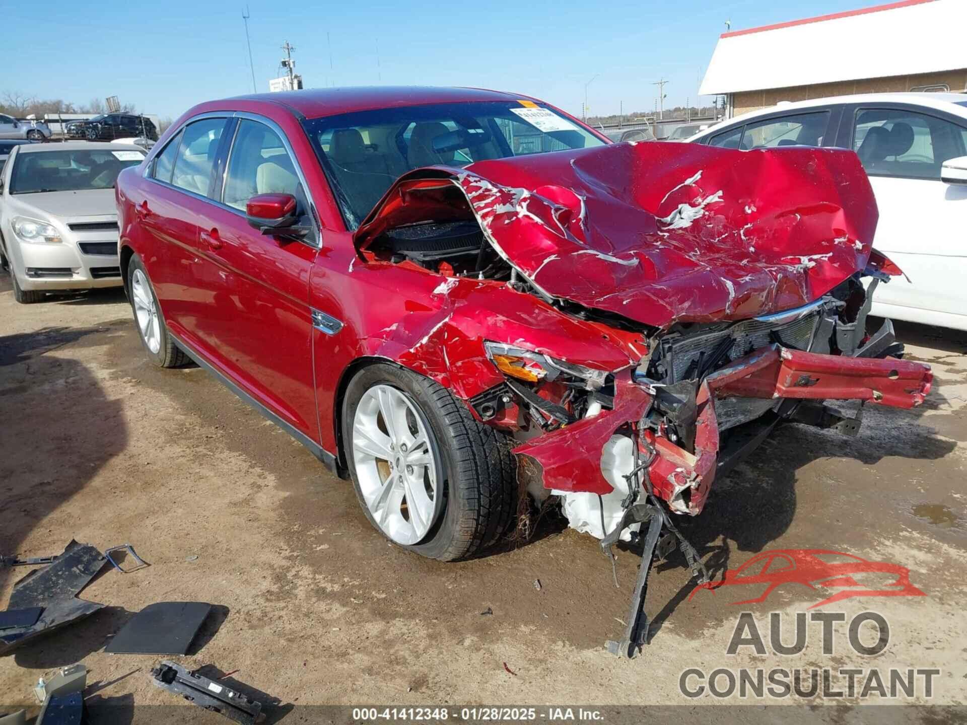 FORD TAURUS 2017 - 1FAHP2E88HG114250