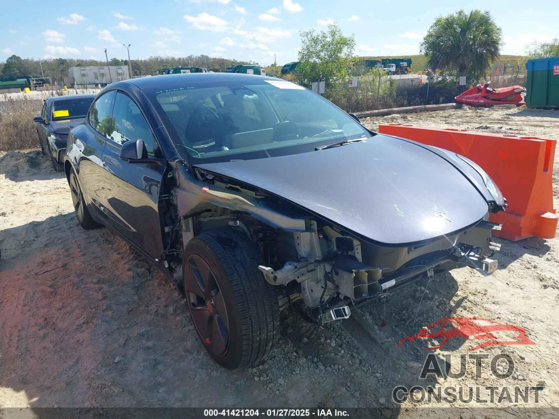 TESLA MODEL 3 2023 - 5YJ3E1EA5PF567290