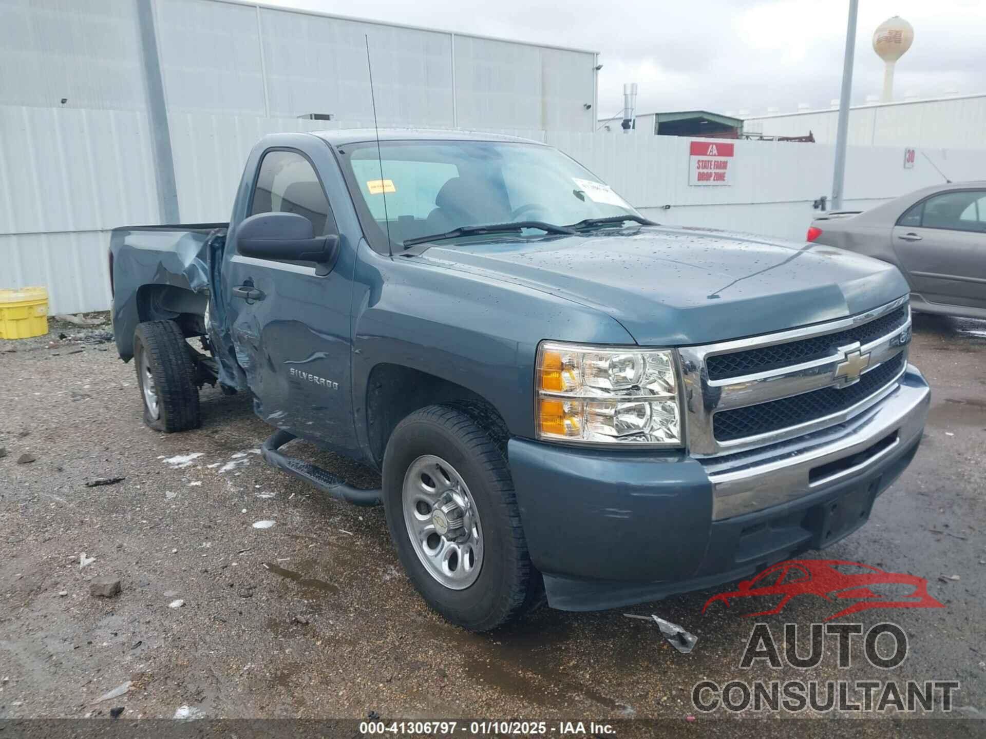 CHEVROLET SILVERADO 1500 2011 - 1GCNCPEX7BZ156787