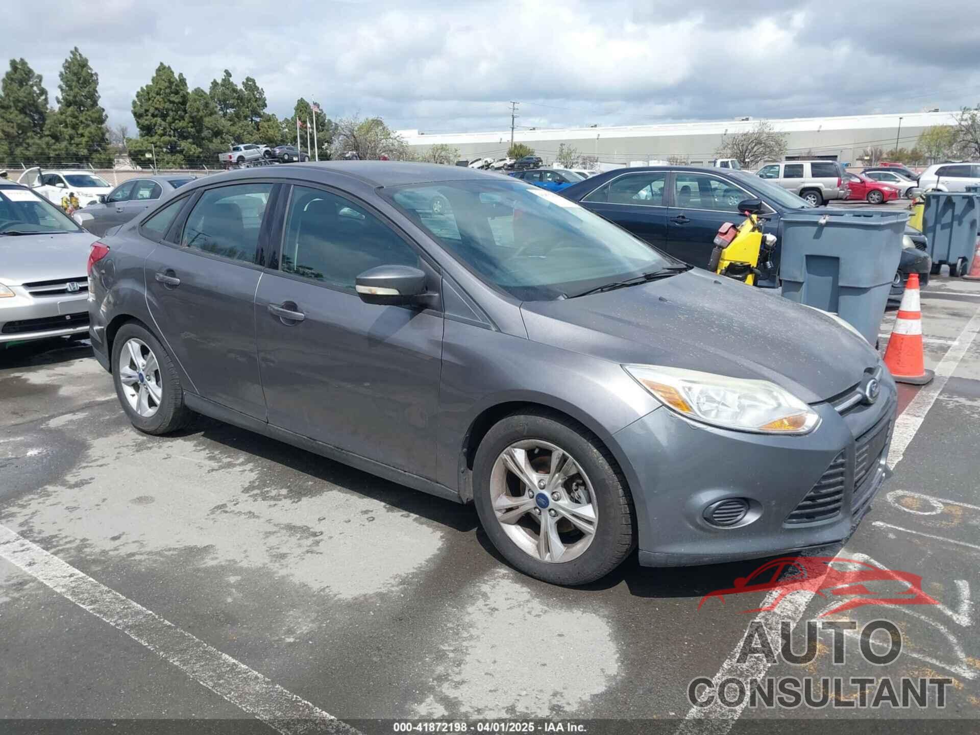 FORD FOCUS 2014 - 1FADP3F29EL230235
