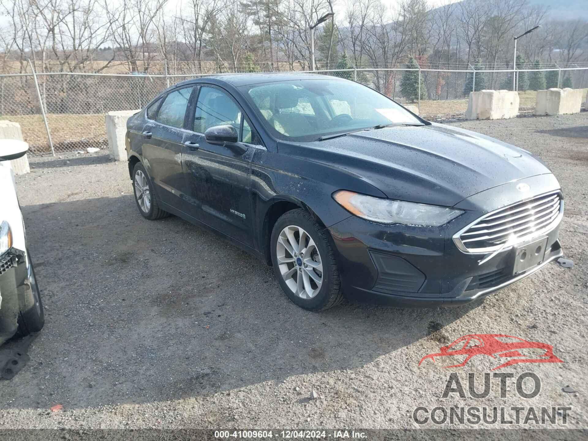 FORD FUSION HYBRID 2019 - 3FA6P0LU5KR279538