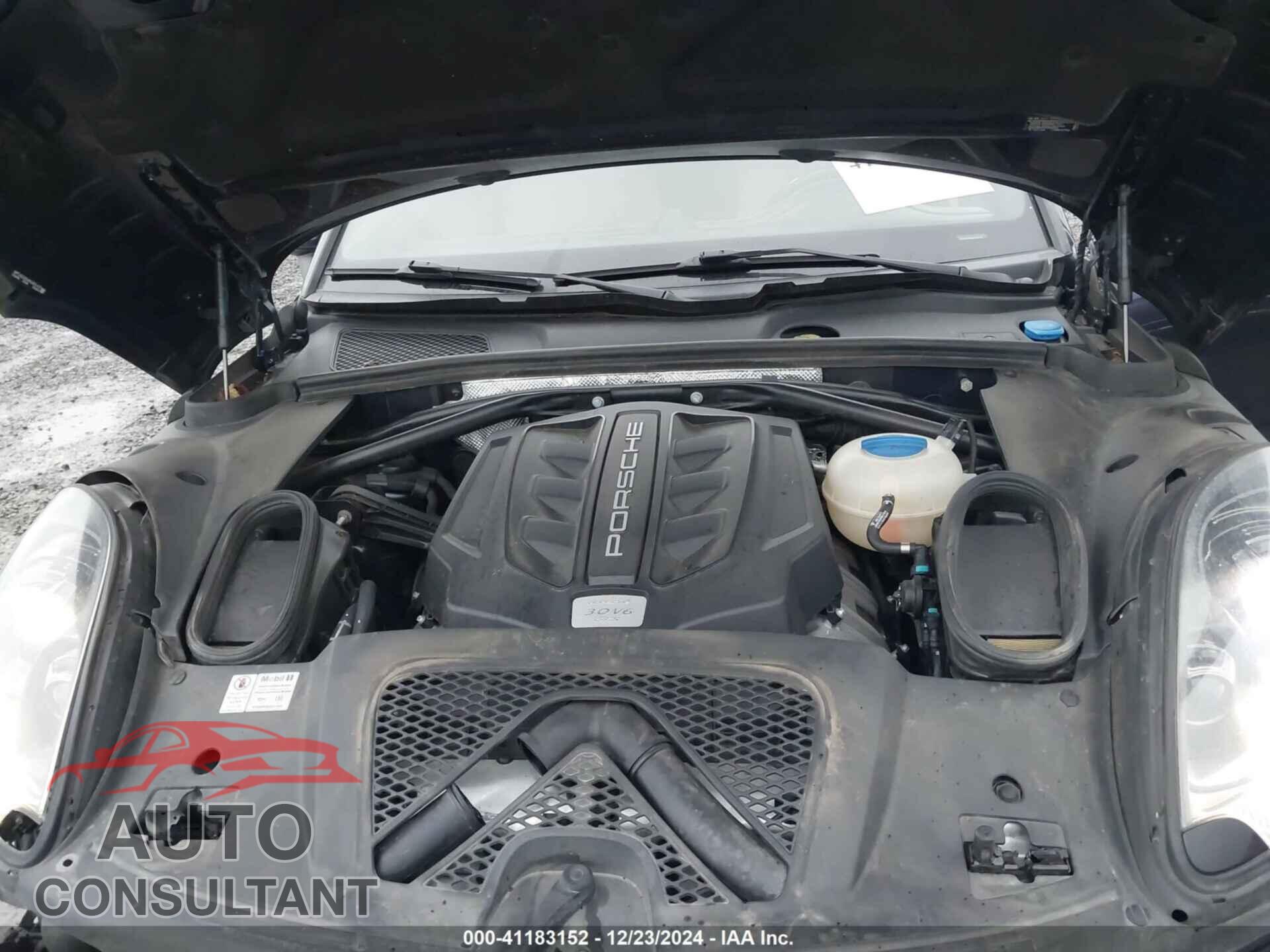 PORSCHE MACAN 2017 - WP1AG2A54HLB51437