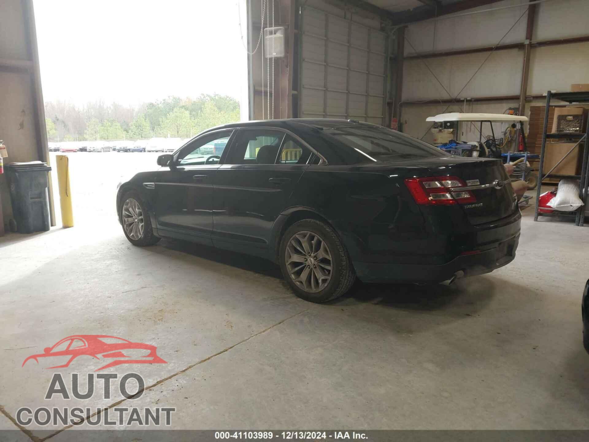 FORD TAURUS 2015 - 1FAHP2F81FG104509