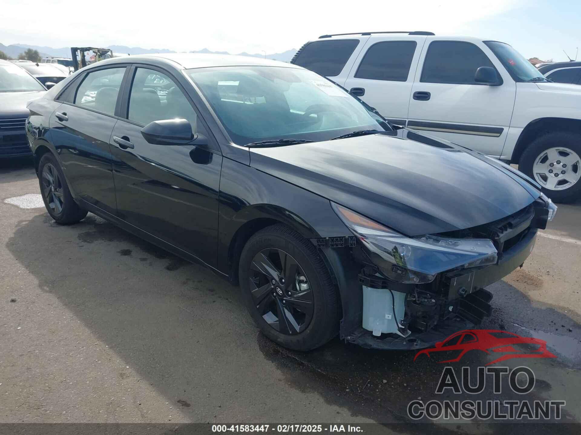 HYUNDAI ELANTRA 2023 - KMHLM4AG0PU630121