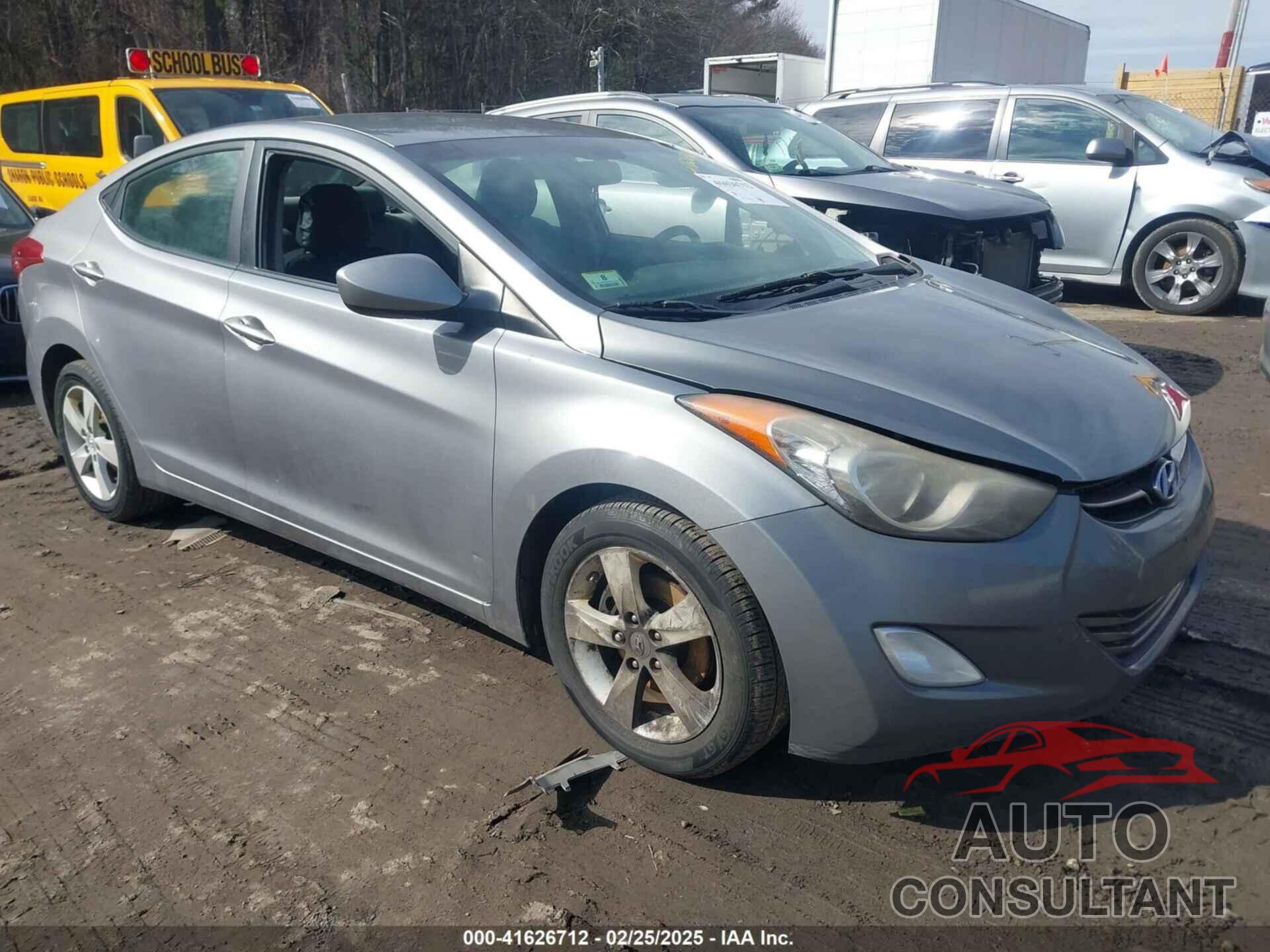 HYUNDAI ELANTRA 2011 - KMHDH4AE2BU148475