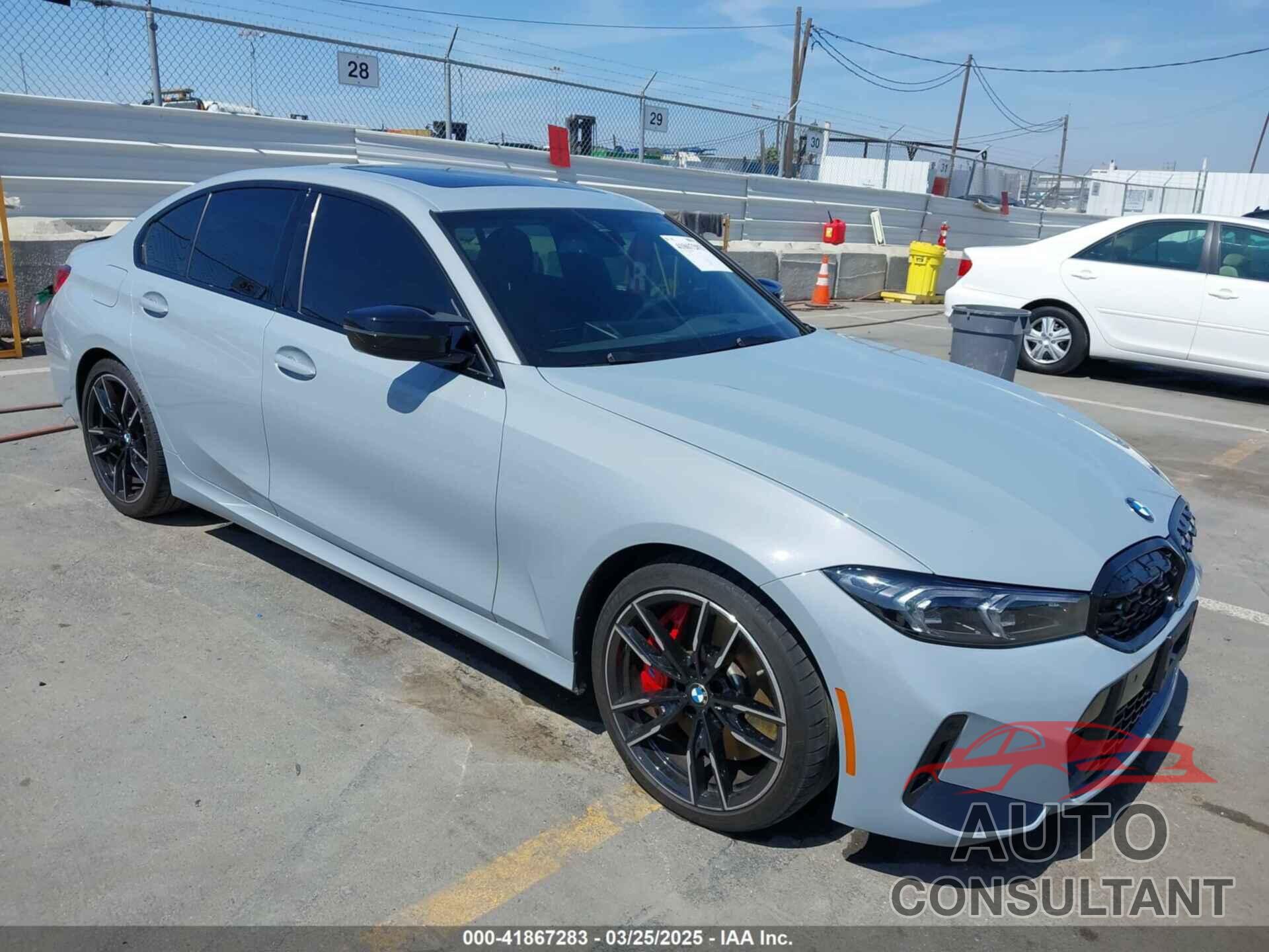 BMW 3 SERIES 2023 - 3MW49FS05P8D26820