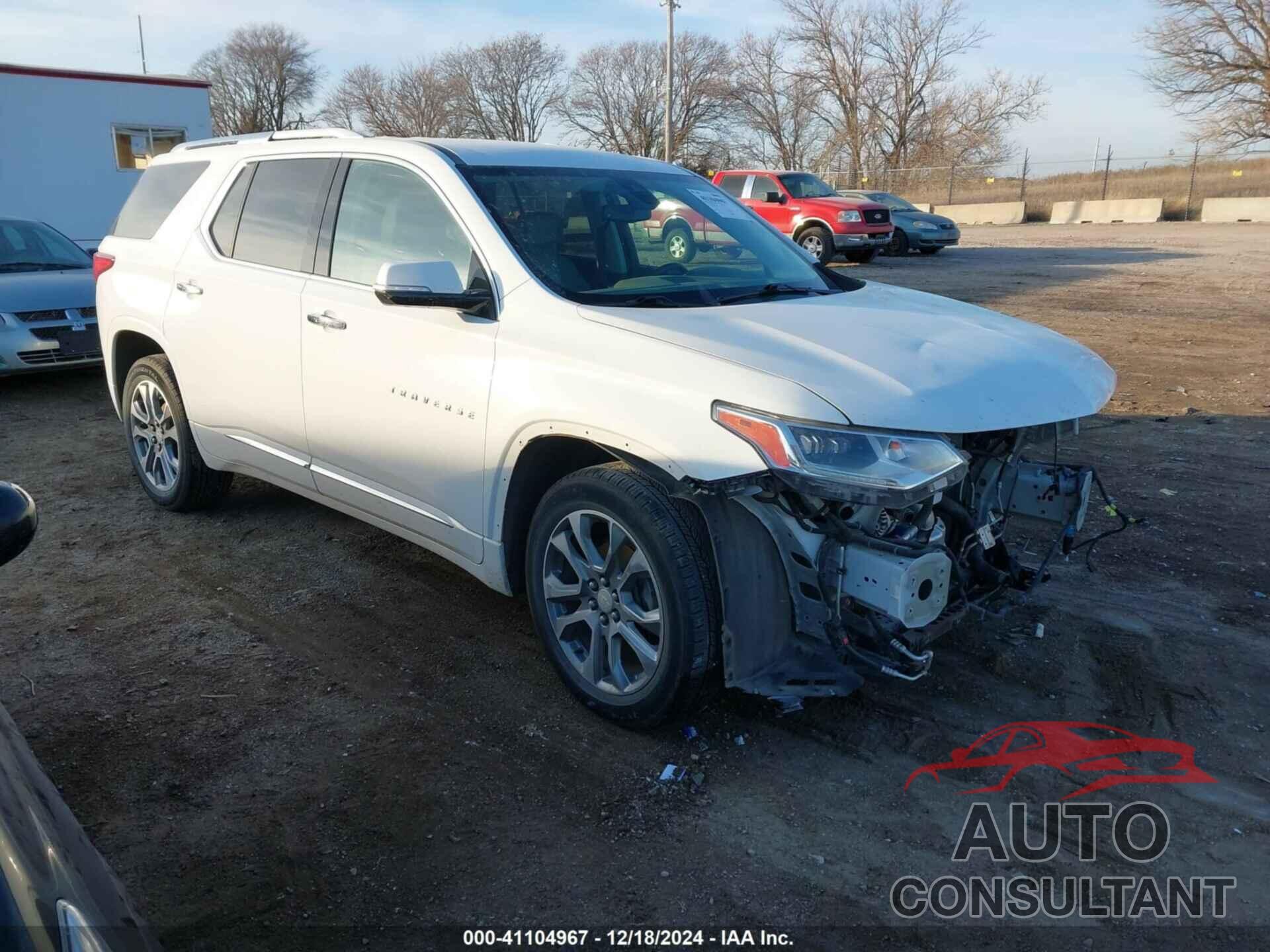 CHEVROLET TRAVERSE 2018 - 1GNEVJKW8JJ260132