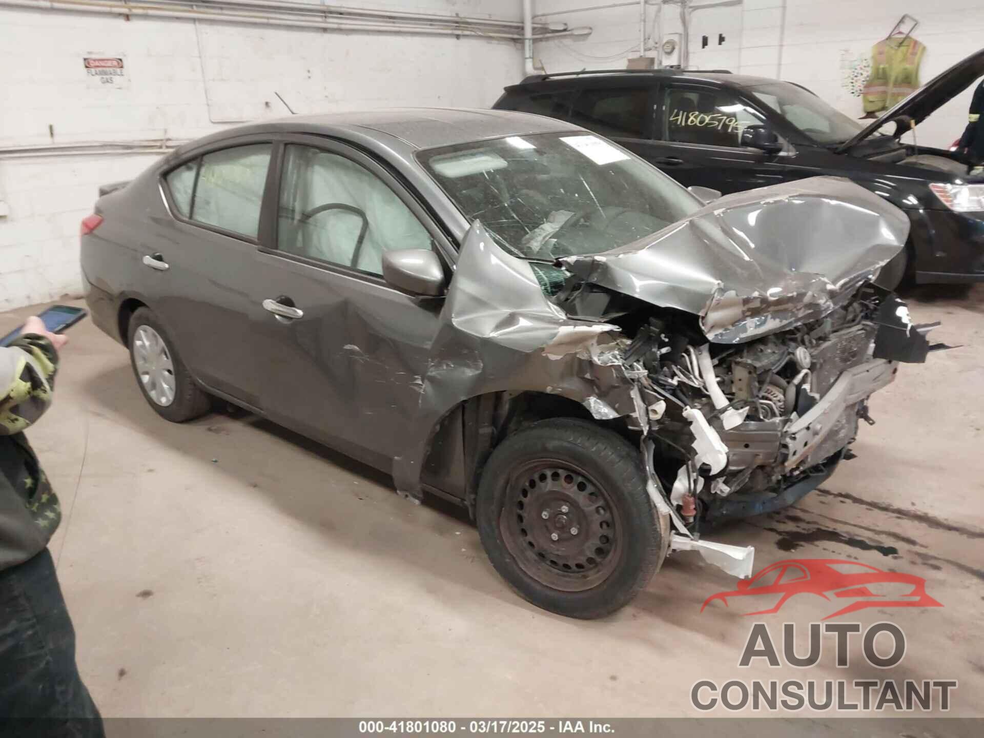NISSAN VERSA 2018 - 3N1CN7AP7JL860195