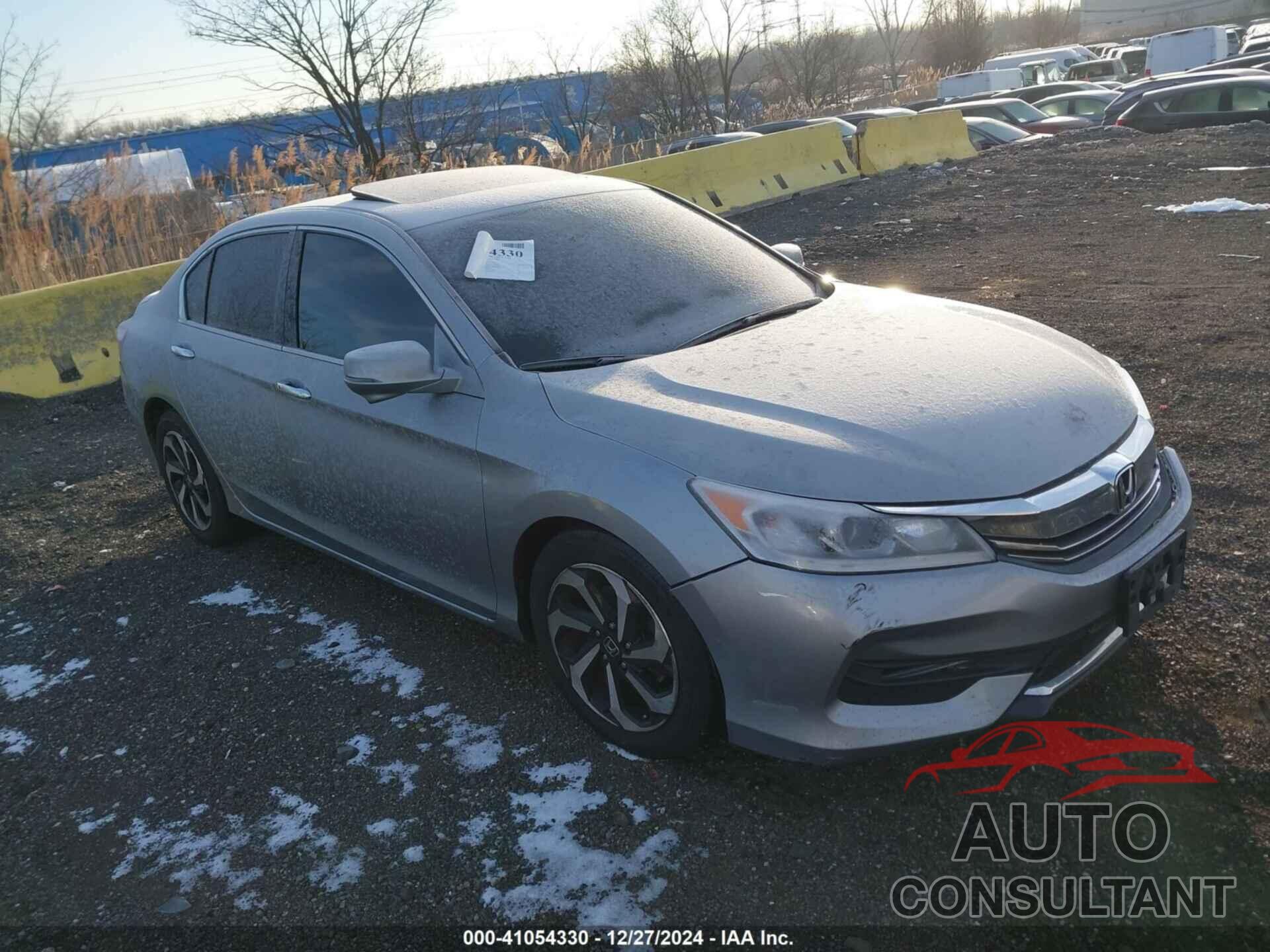 HONDA ACCORD 2017 - 1HGCR3F89HA029845