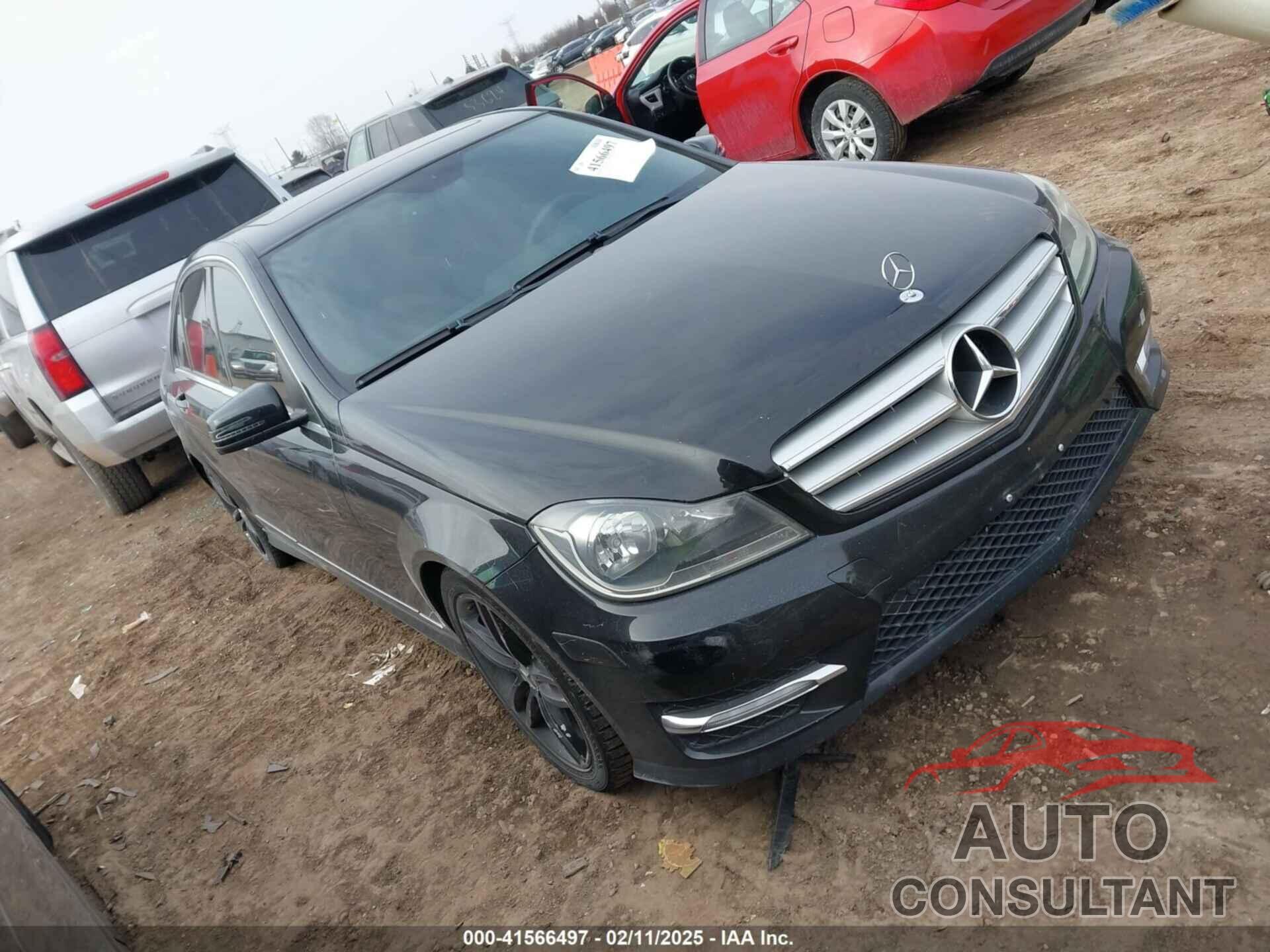 MERCEDES-BENZ C 250 2013 - WDDGF4HB5DR266454