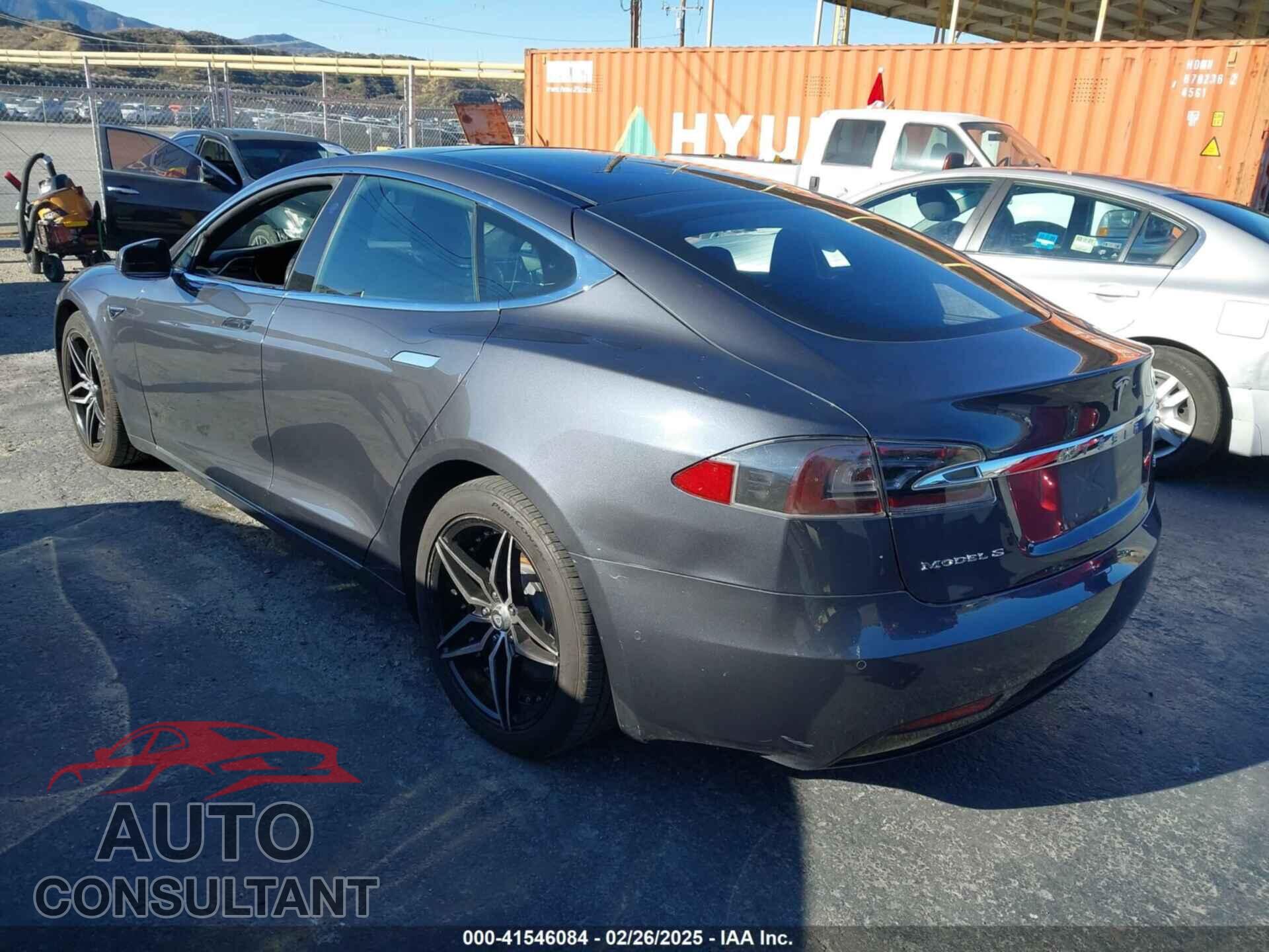 TESLA MODEL S 2017 - 5YJSA1E20HF189557
