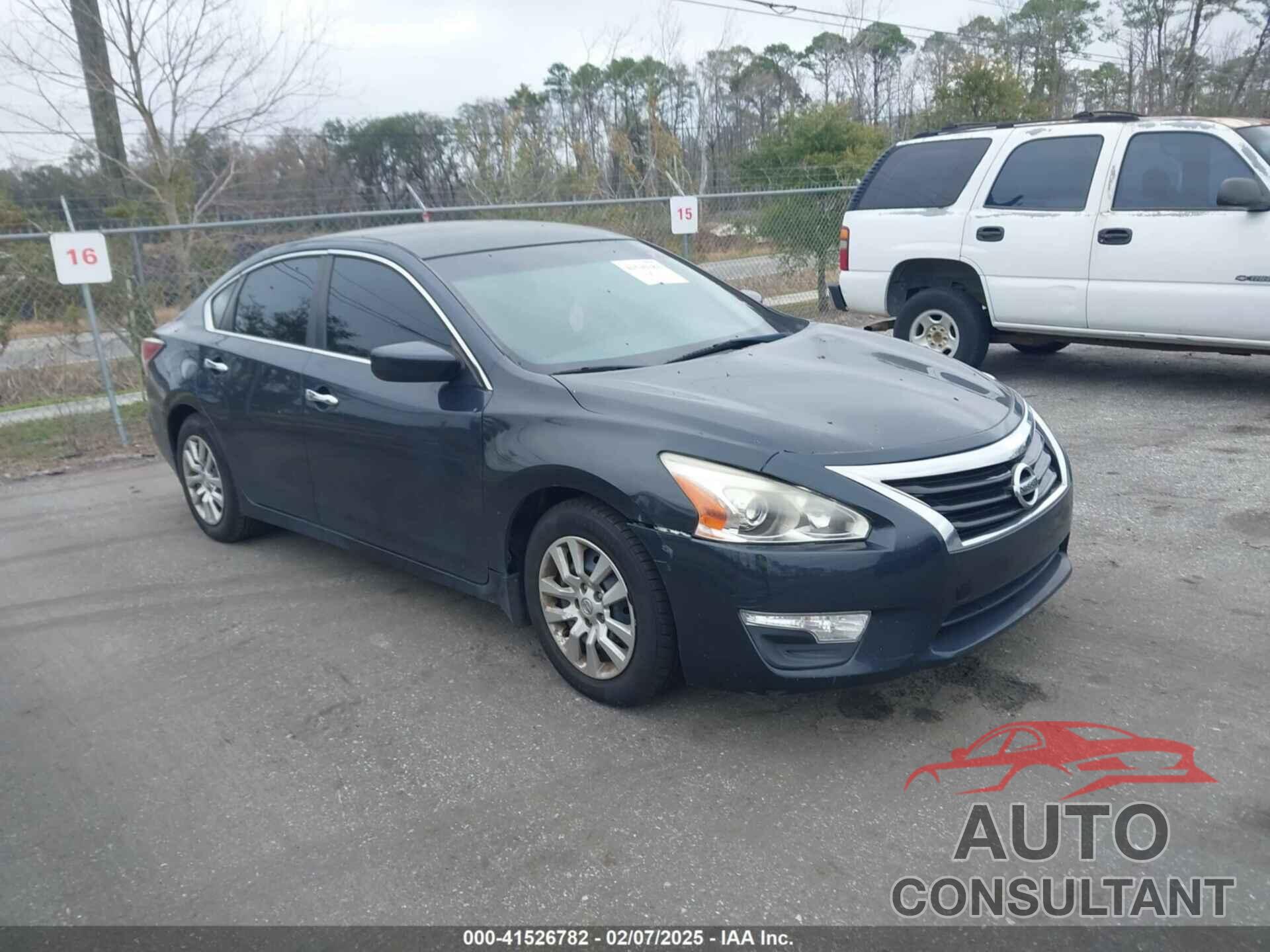 NISSAN ALTIMA 2015 - 1N4AL3AP0FC241675