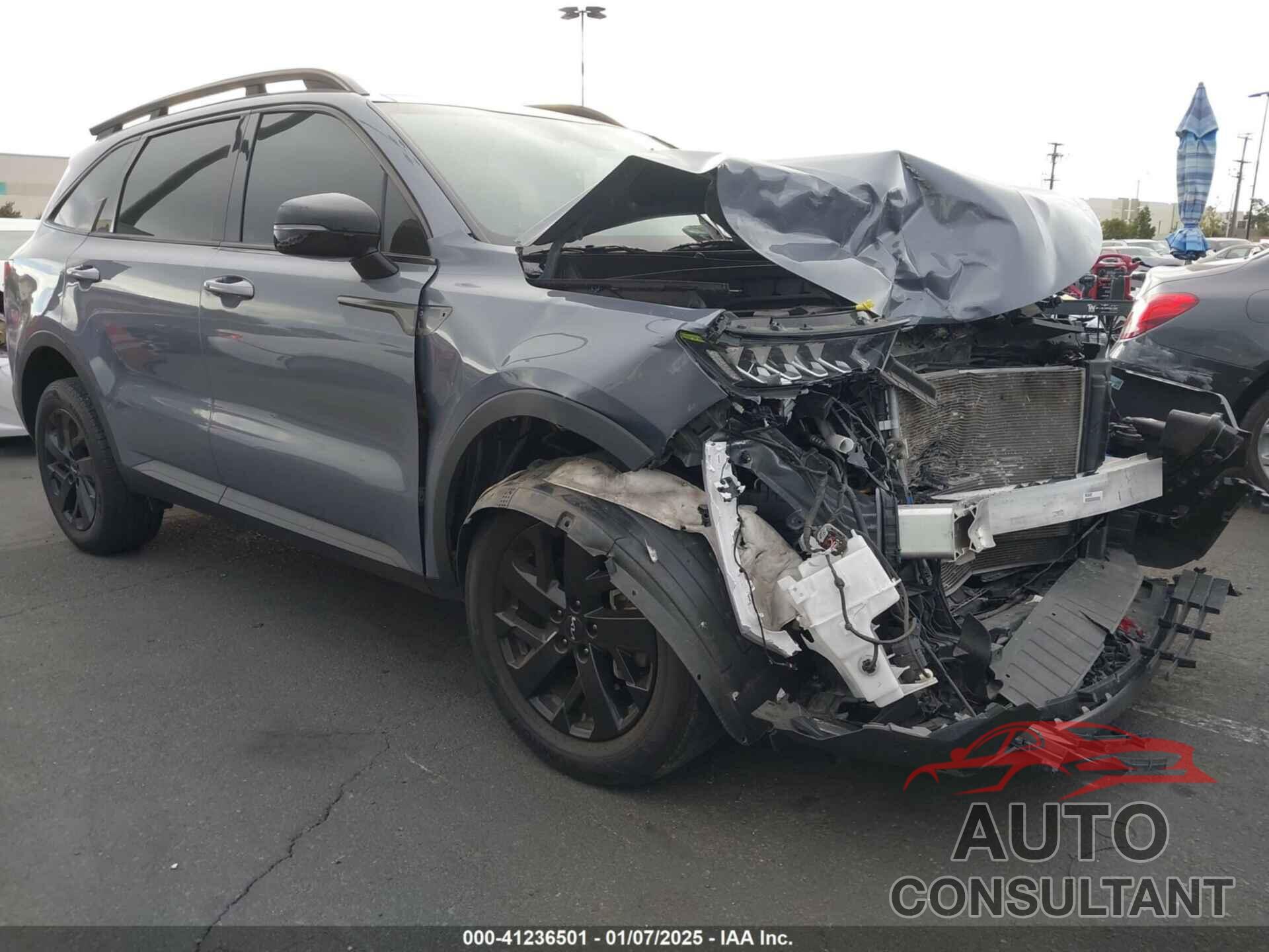 KIA SORENTO 2022 - 5XYRLDLC2NG127393