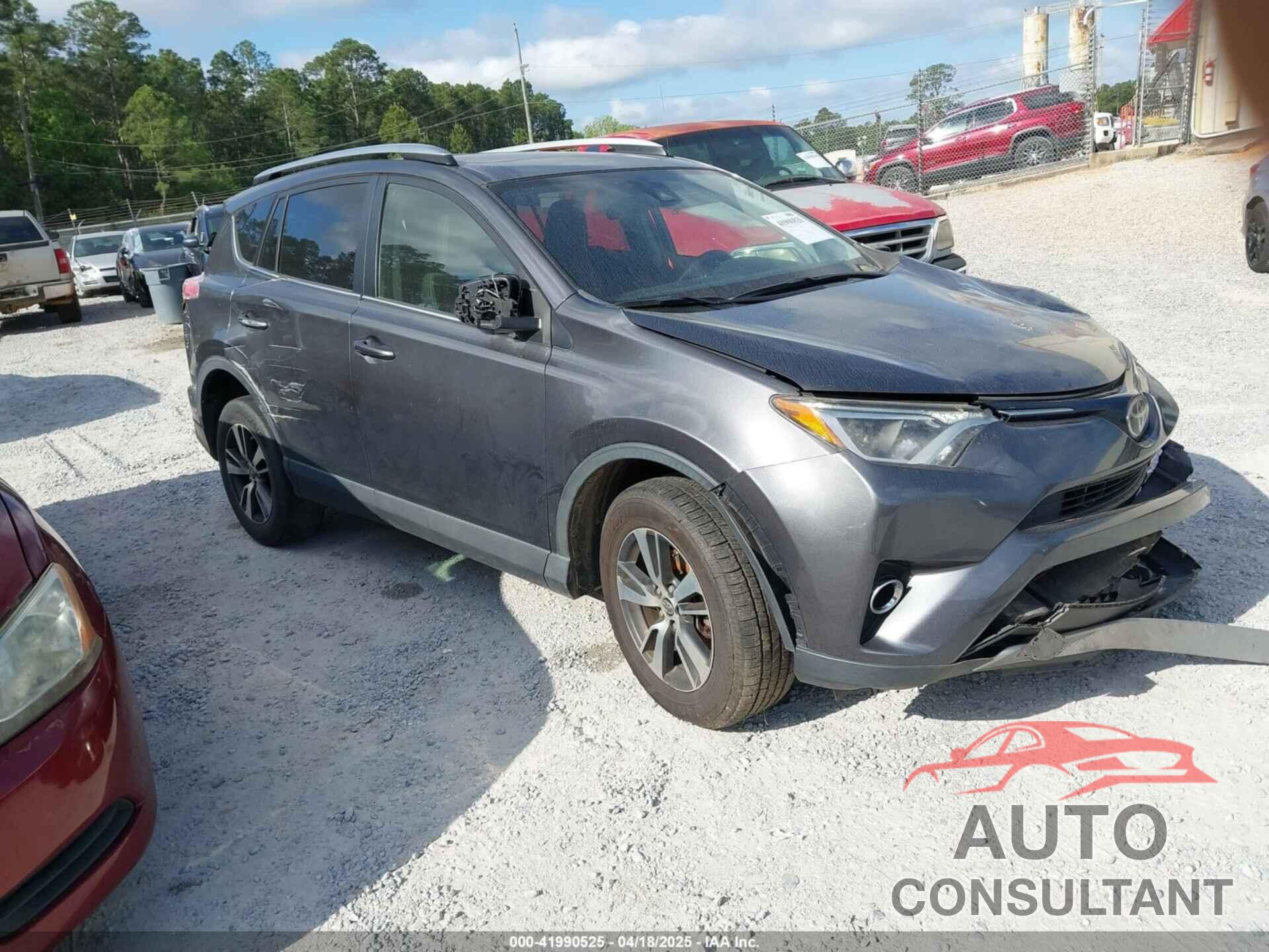 TOYOTA RAV4 2017 - JTMWFREV8HJ711338