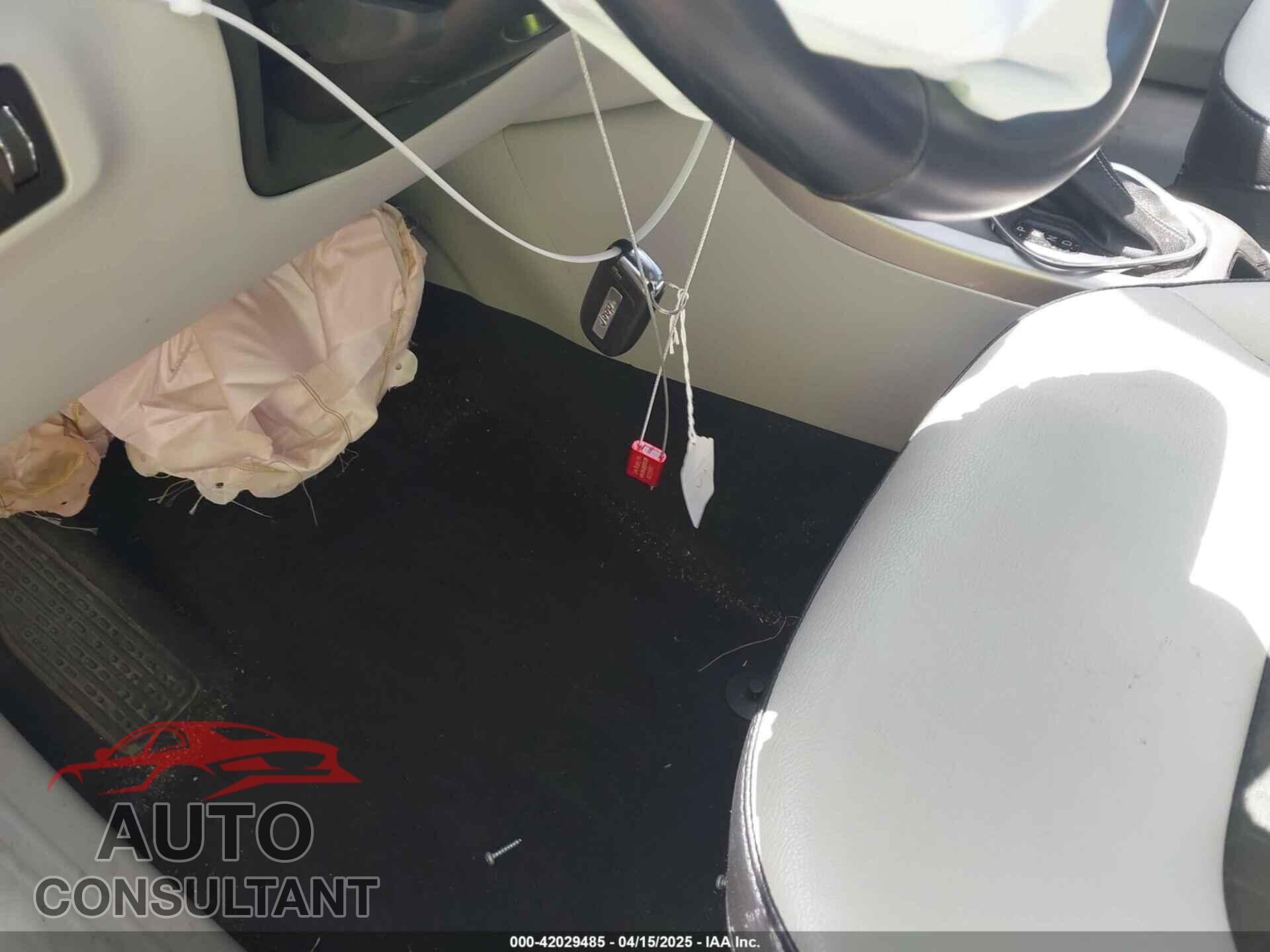 JEEP COMPASS 2019 - 3C4NJCBB6KT614642