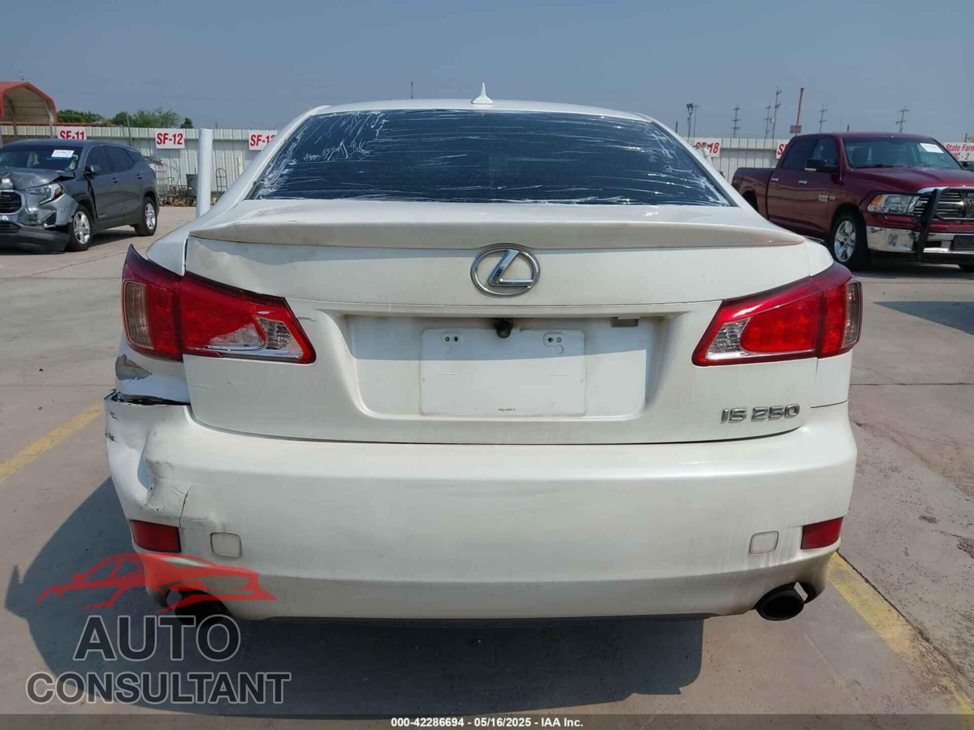 LEXUS IS 250 2011 - JTHBF5C27B5155666