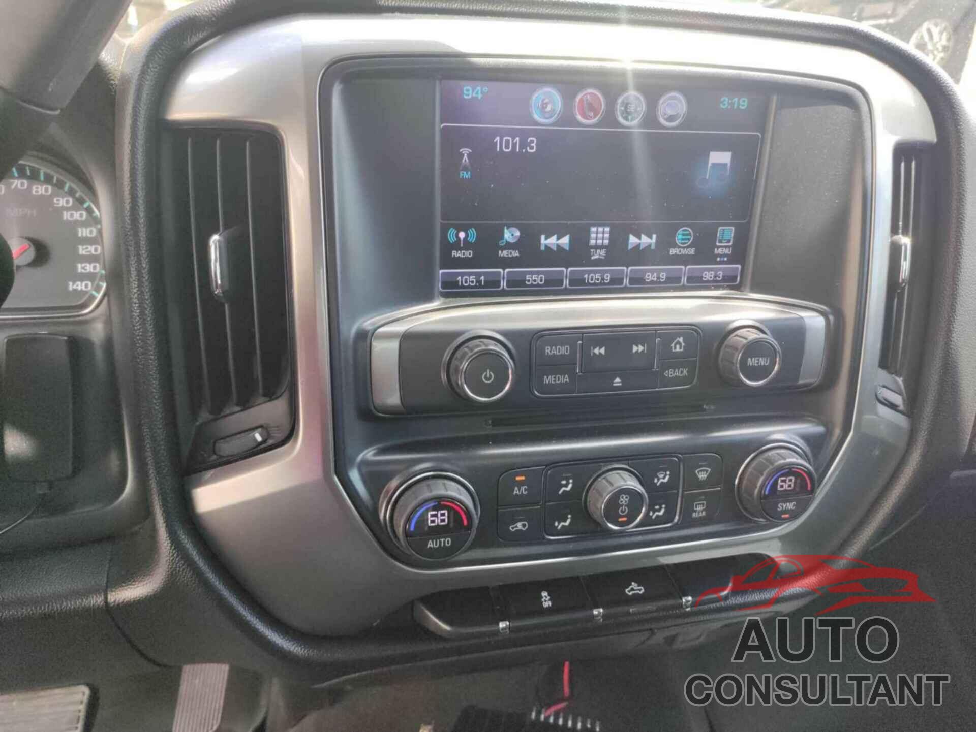 CHEVROLET SILVERADO 1500 2017 - 3GCUKREC1HG443266