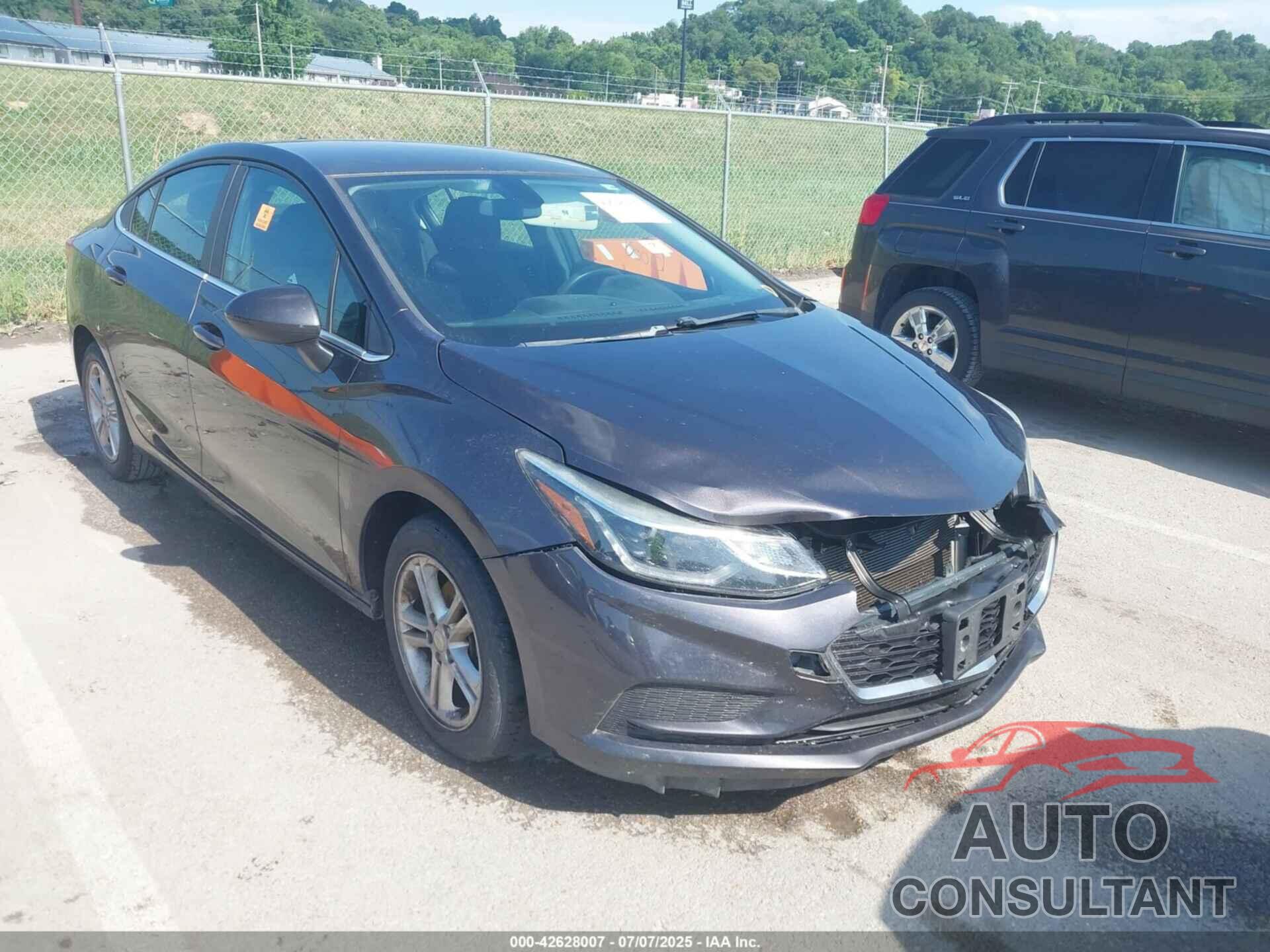 CHEVROLET CRUZE 2017 - 1G1BE5SM6H7271602