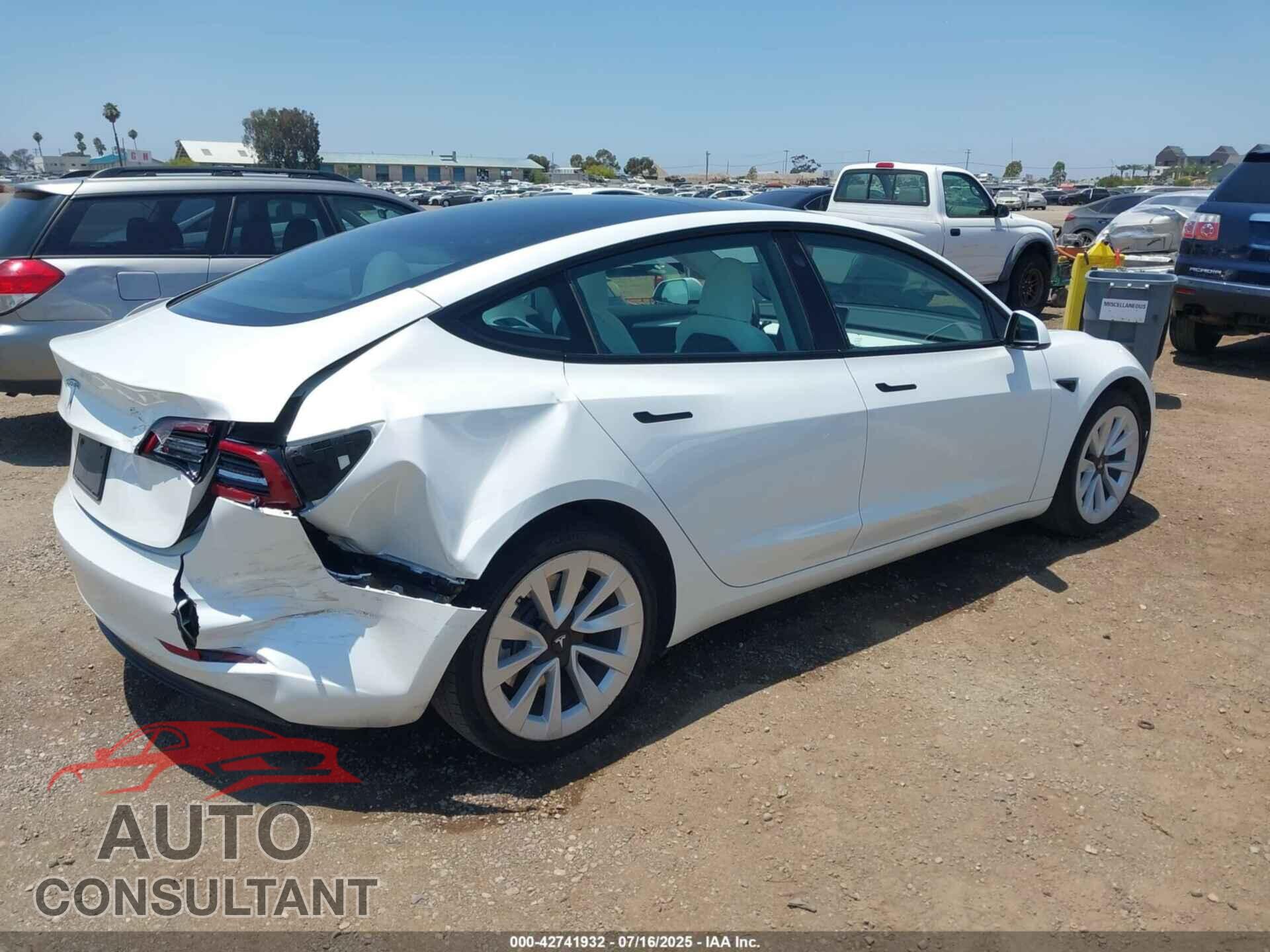 TESLA MODEL 3 2023 - 5YJ3E1EA8PF486056
