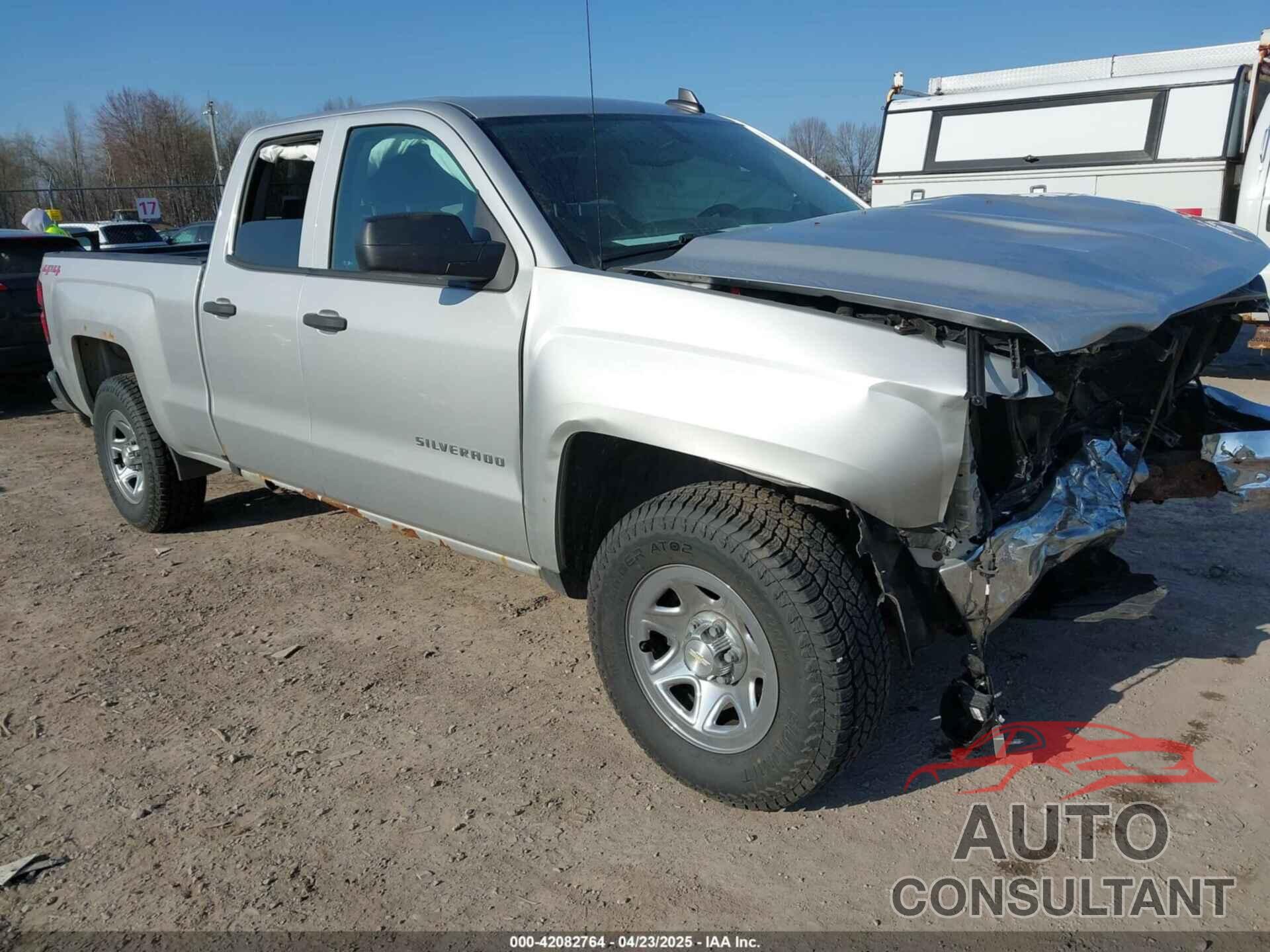 CHEVROLET SILVERADO 1500 2018 - 1GCVKNEH6JZ310842
