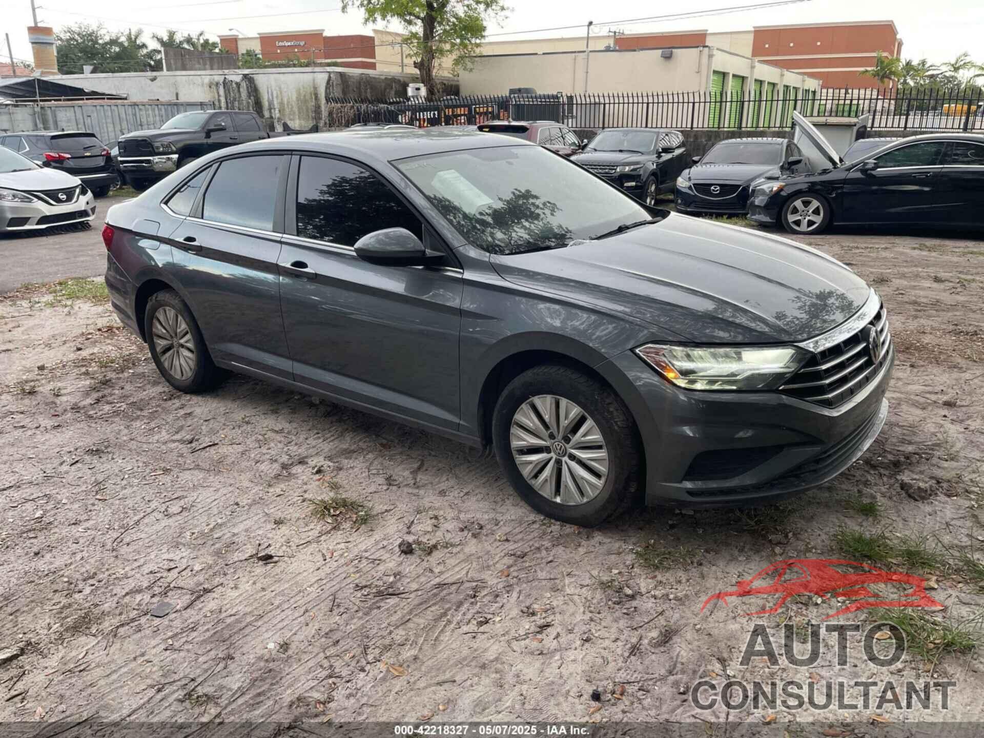 VOLKSWAGEN JETTA 2019 - 3VWC57BU6KM012822
