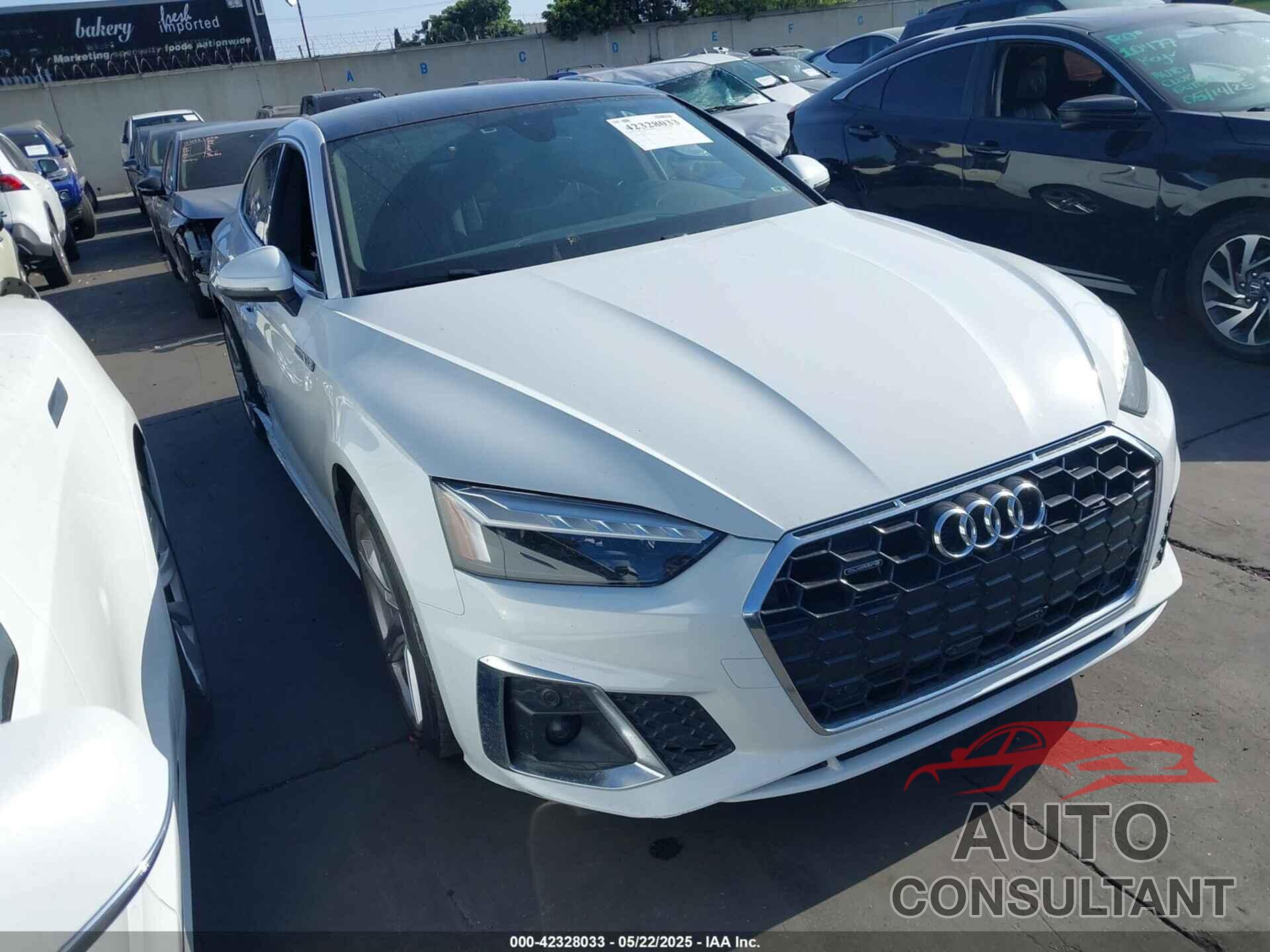 AUDI A5 SPORTBACK 2022 - WAUFACF54NA007608