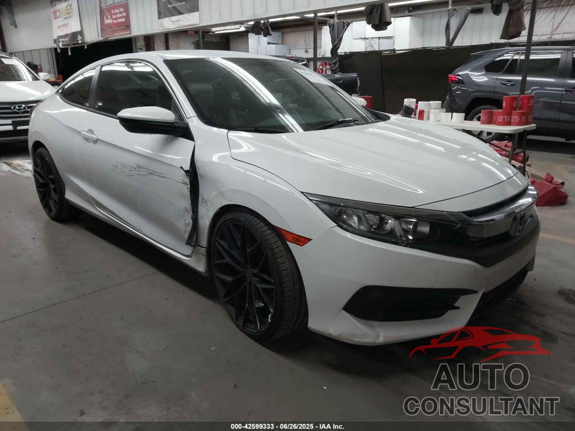HONDA CIVIC 2018 - 2HGFC4B53JH306738