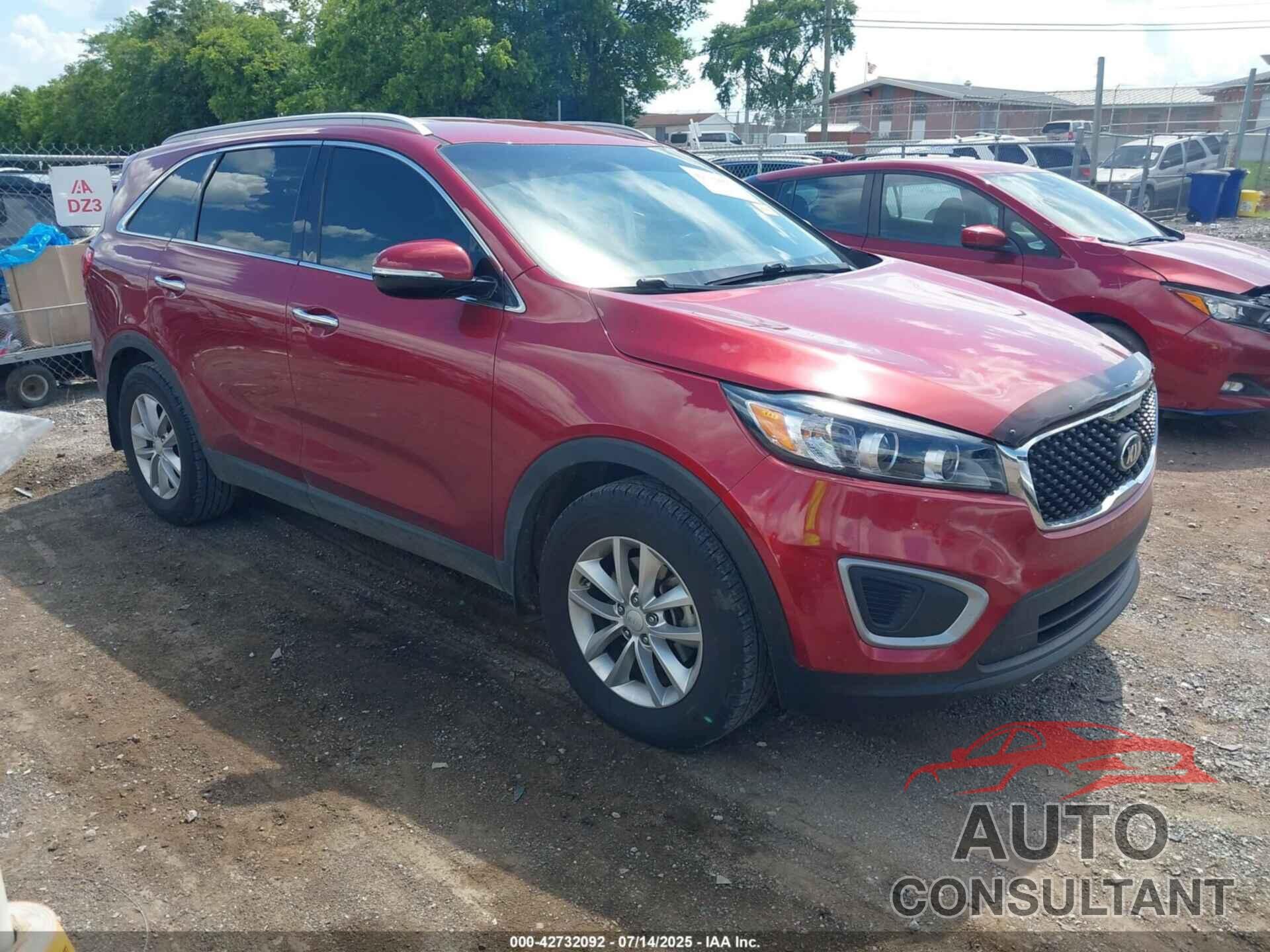KIA SORENTO 2016 - 5XYPG4A50GG039462