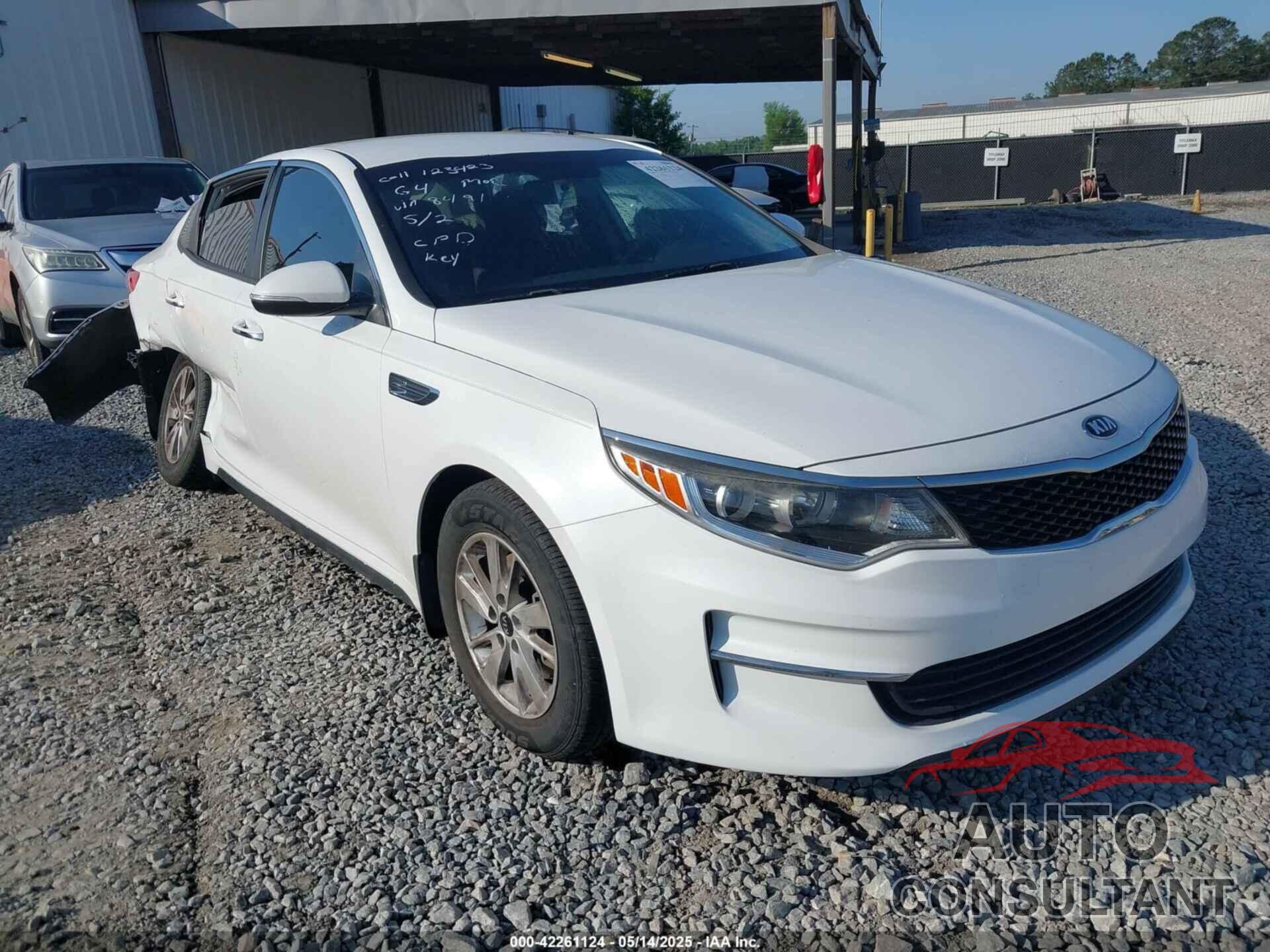 KIA OPTIMA 2017 - 5XXGT4L37HG128491