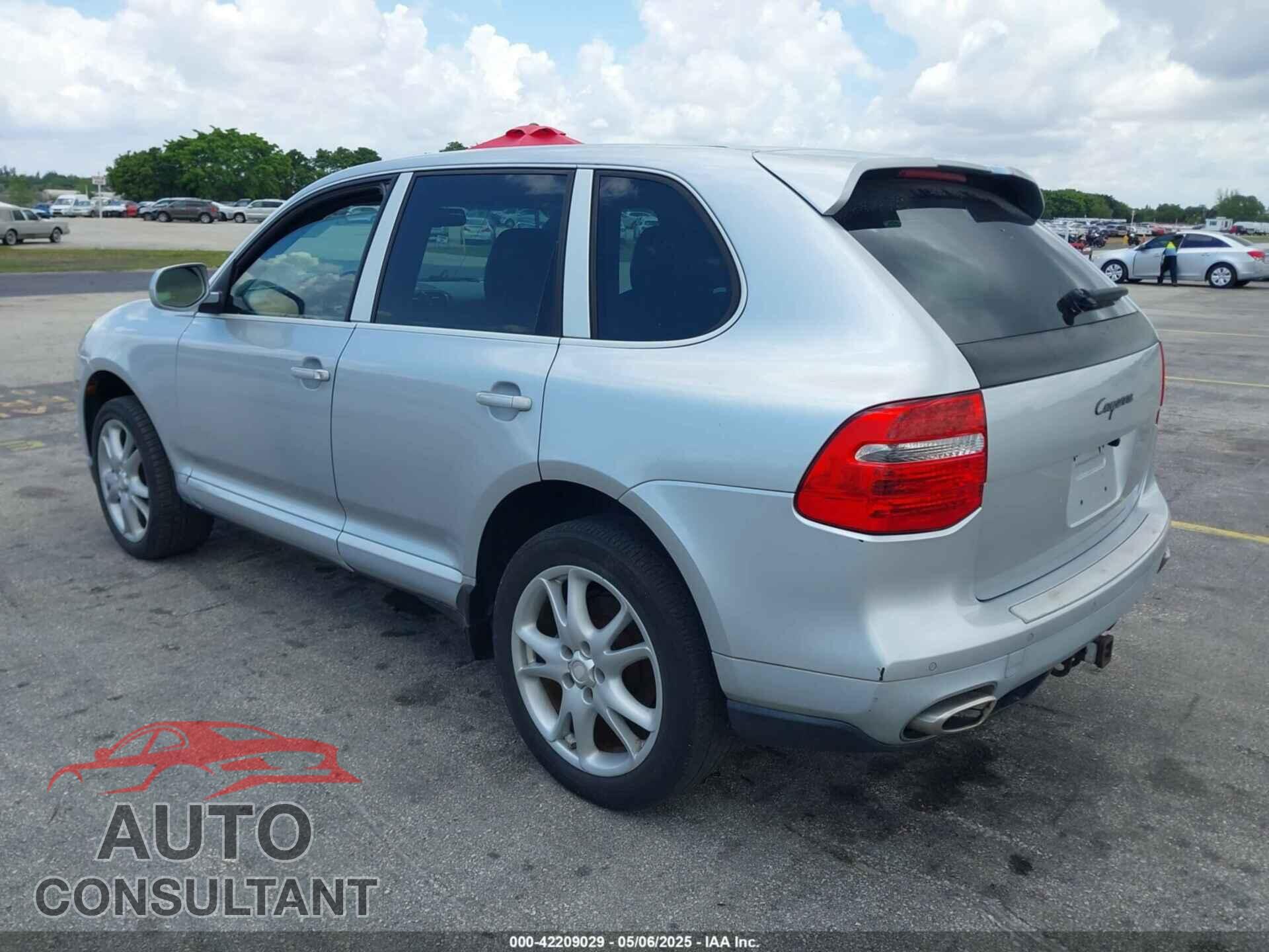 PORSCHE CAYENNE 2010 - WP1AA2APXALA04791