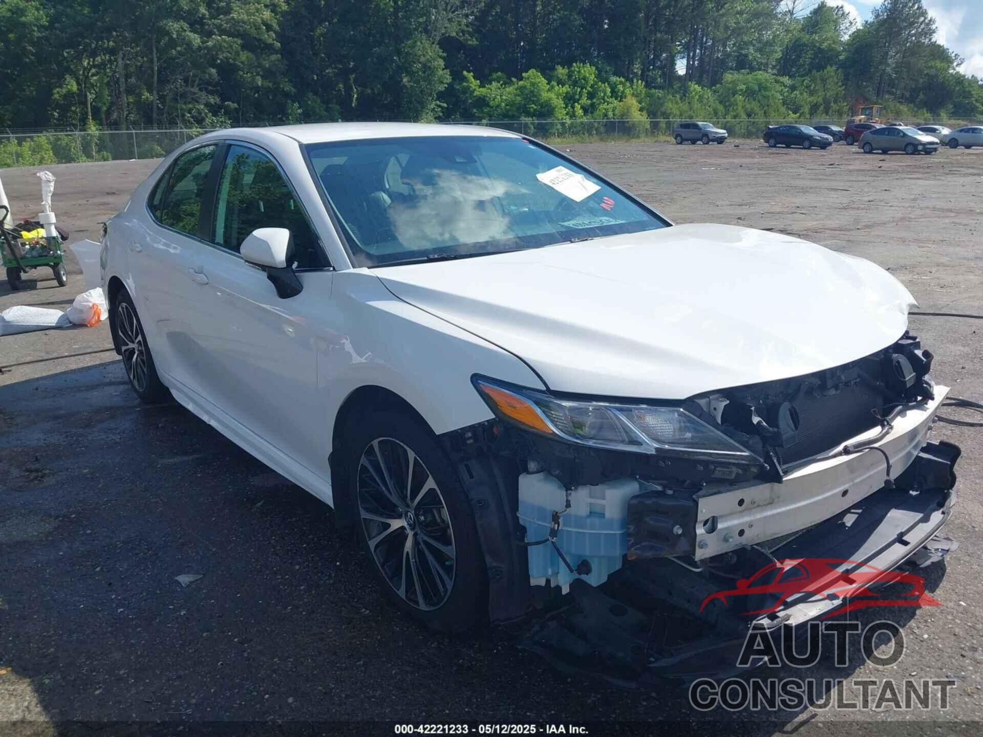 TOYOTA CAMRY 2019 - 4T1B11HK8KU708943