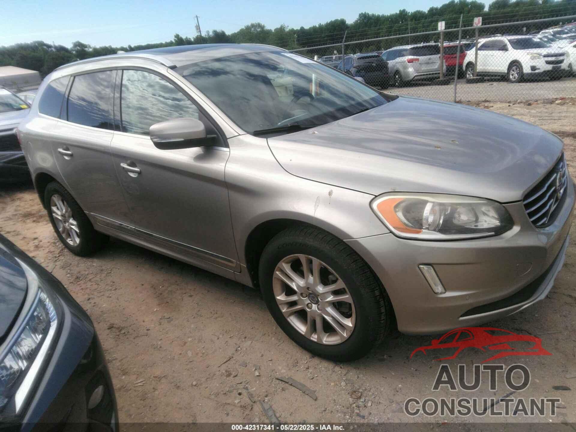 VOLVO XC60 2015 - YV4612RK8F2743166