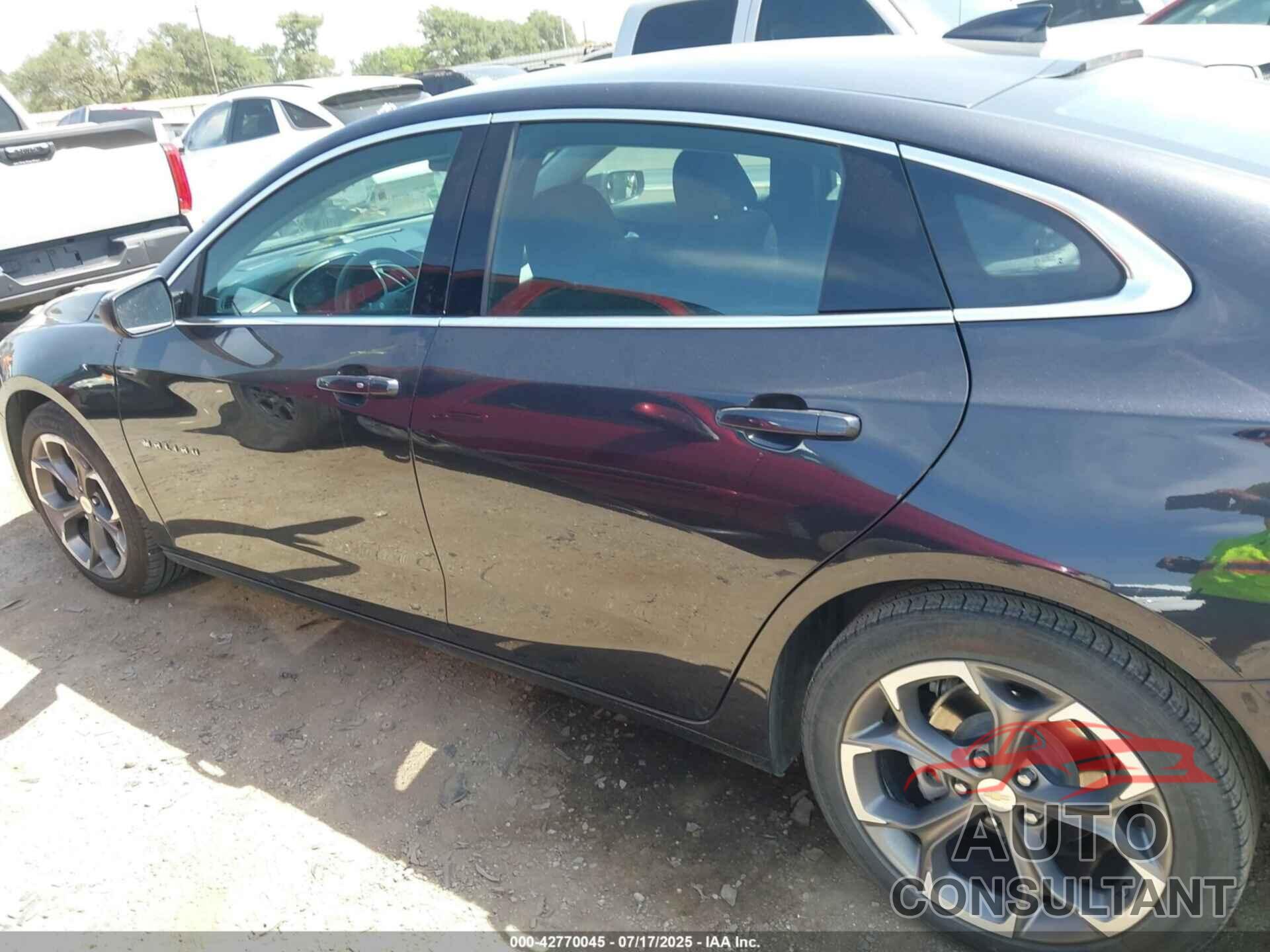 CHEVROLET MALIBU 2023 - 1G1ZD5ST4PF198310