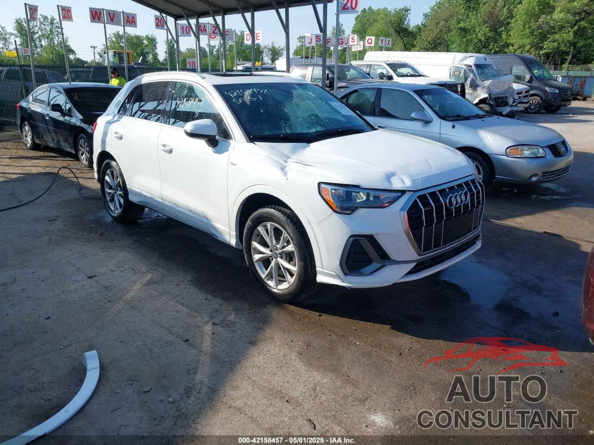 AUDI Q3 2021 - WA1DECF31M1037901