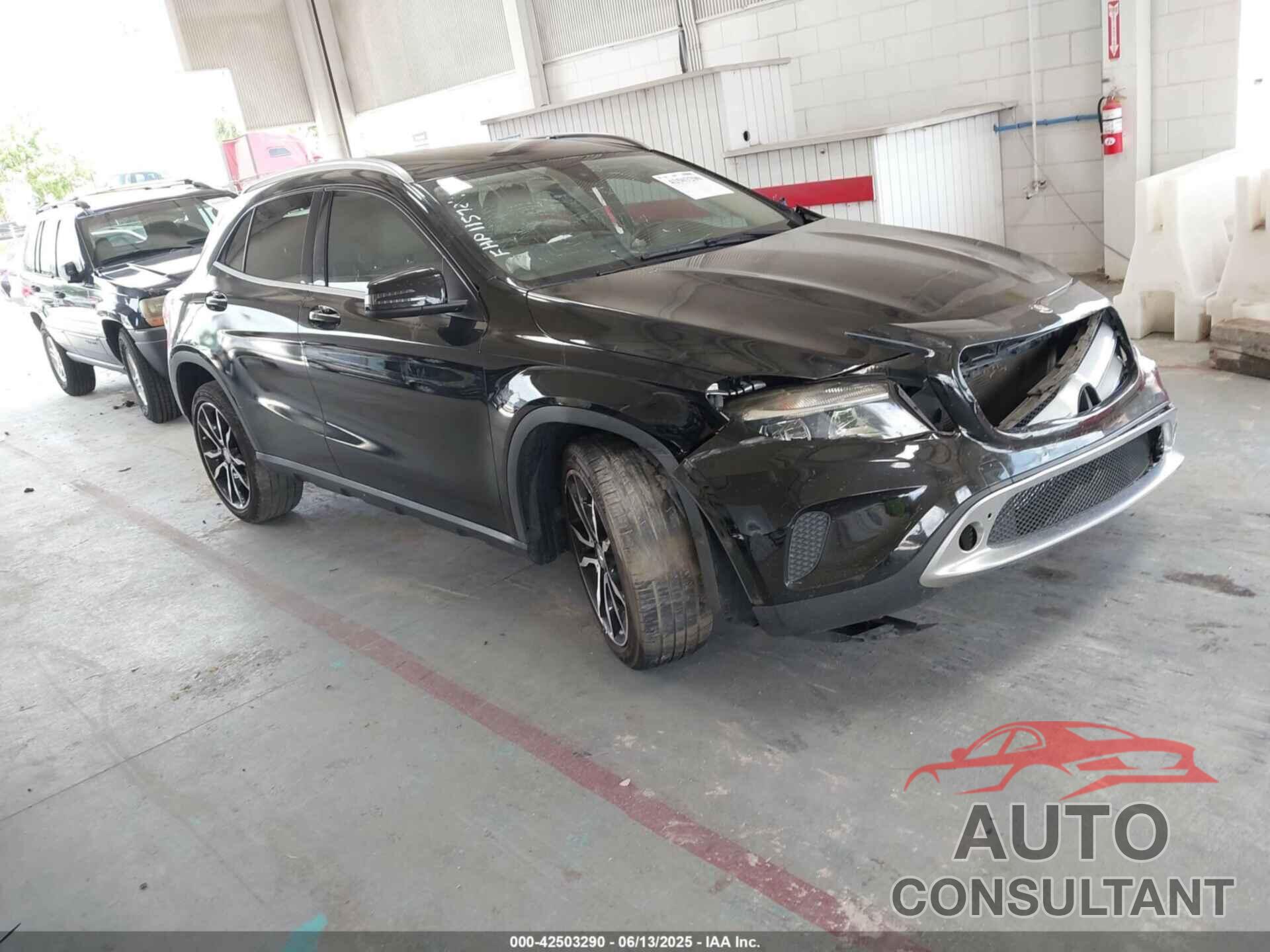 MERCEDES-BENZ GLA 250 2016 - WDCTG4GB3GJ238611