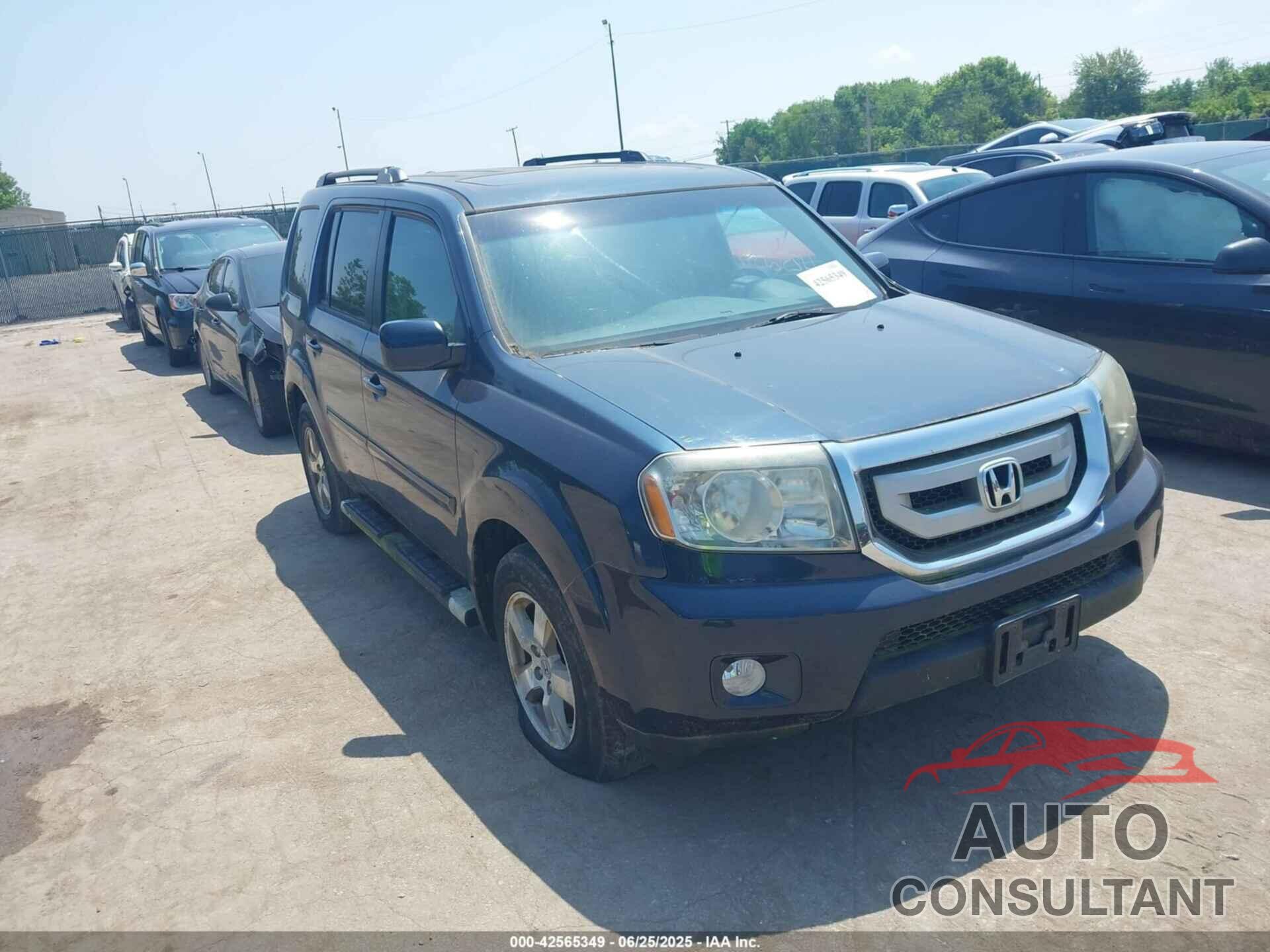 HONDA PILOT 2011 - 5FNYF4H58BB074120