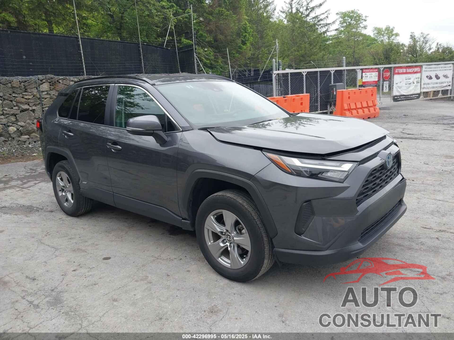 TOYOTA RAV4 HYBRID 2024 - 2T3RWRFV0RW198374