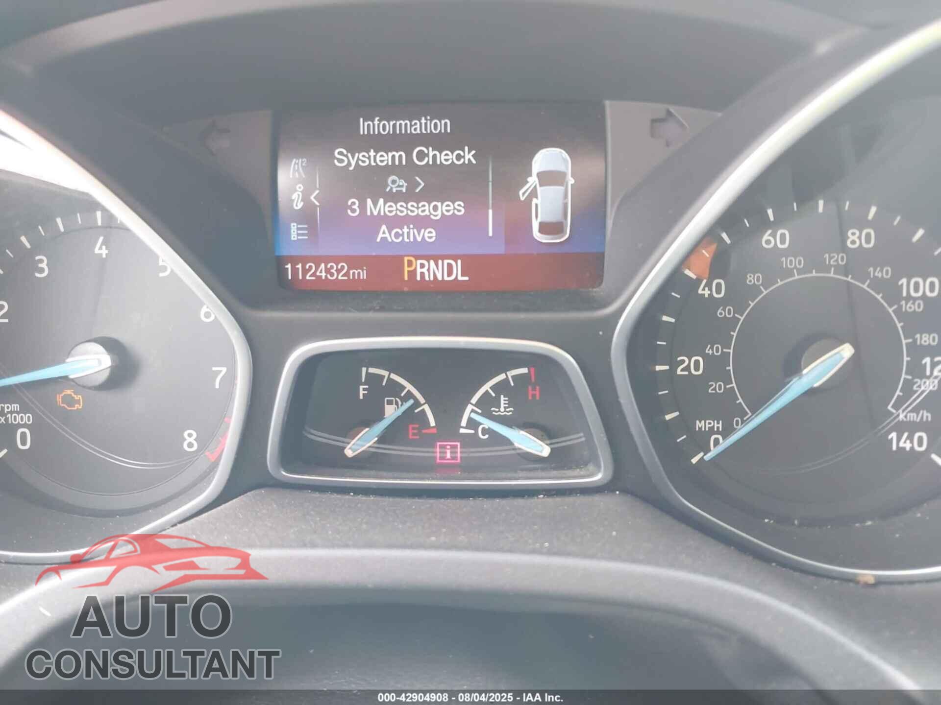 FORD FOCUS 2017 - 1FADP3E28HL328212