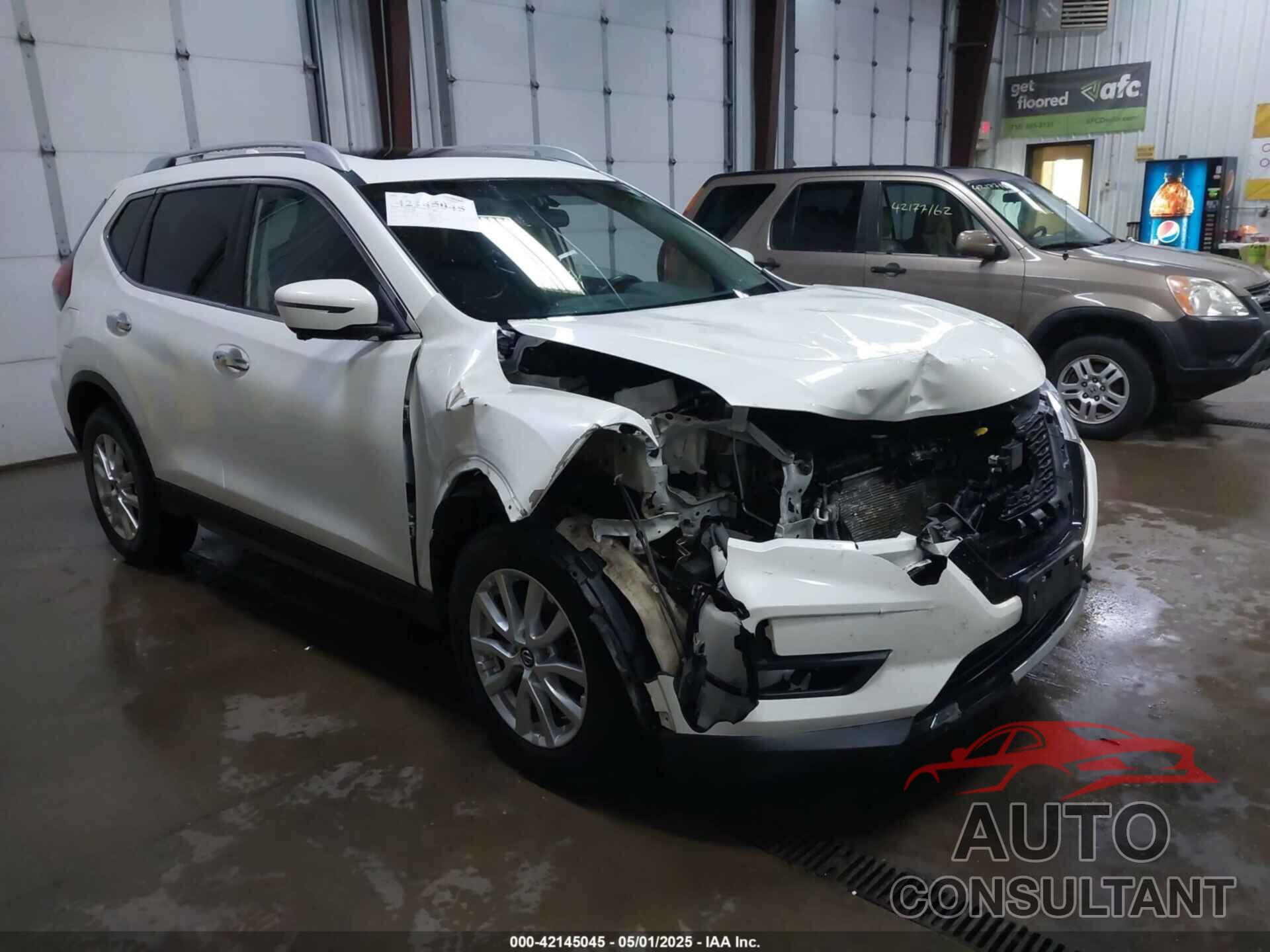 NISSAN ROGUE 2018 - 5N1AT2MV5JC840994