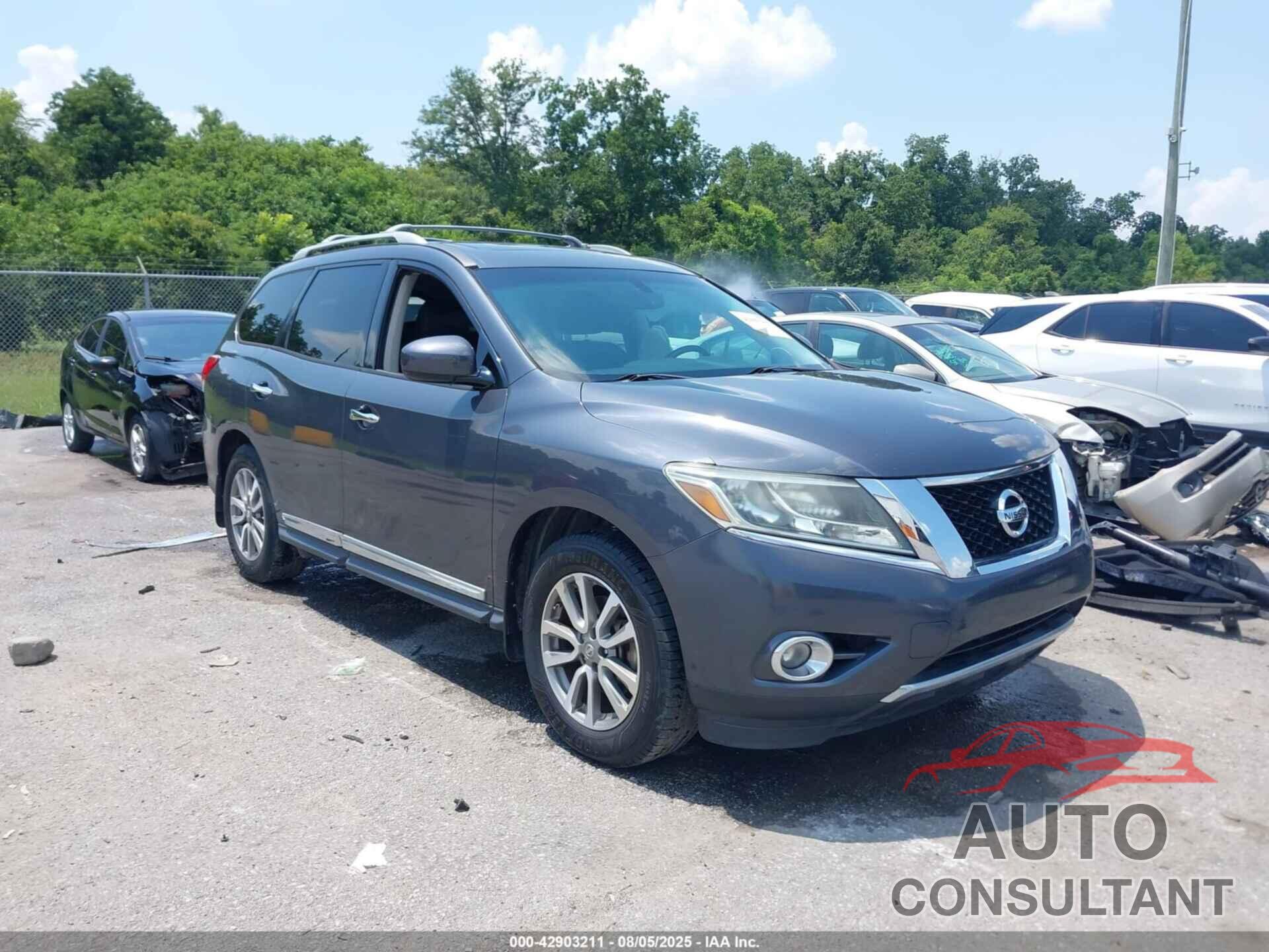 NISSAN PATHFINDER 2013 - 5N1AR2MN1DC613739