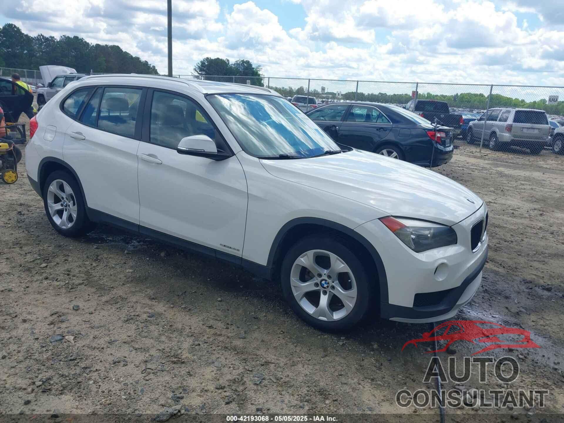 BMW X1 2015 - WBAVM1C56FV315868