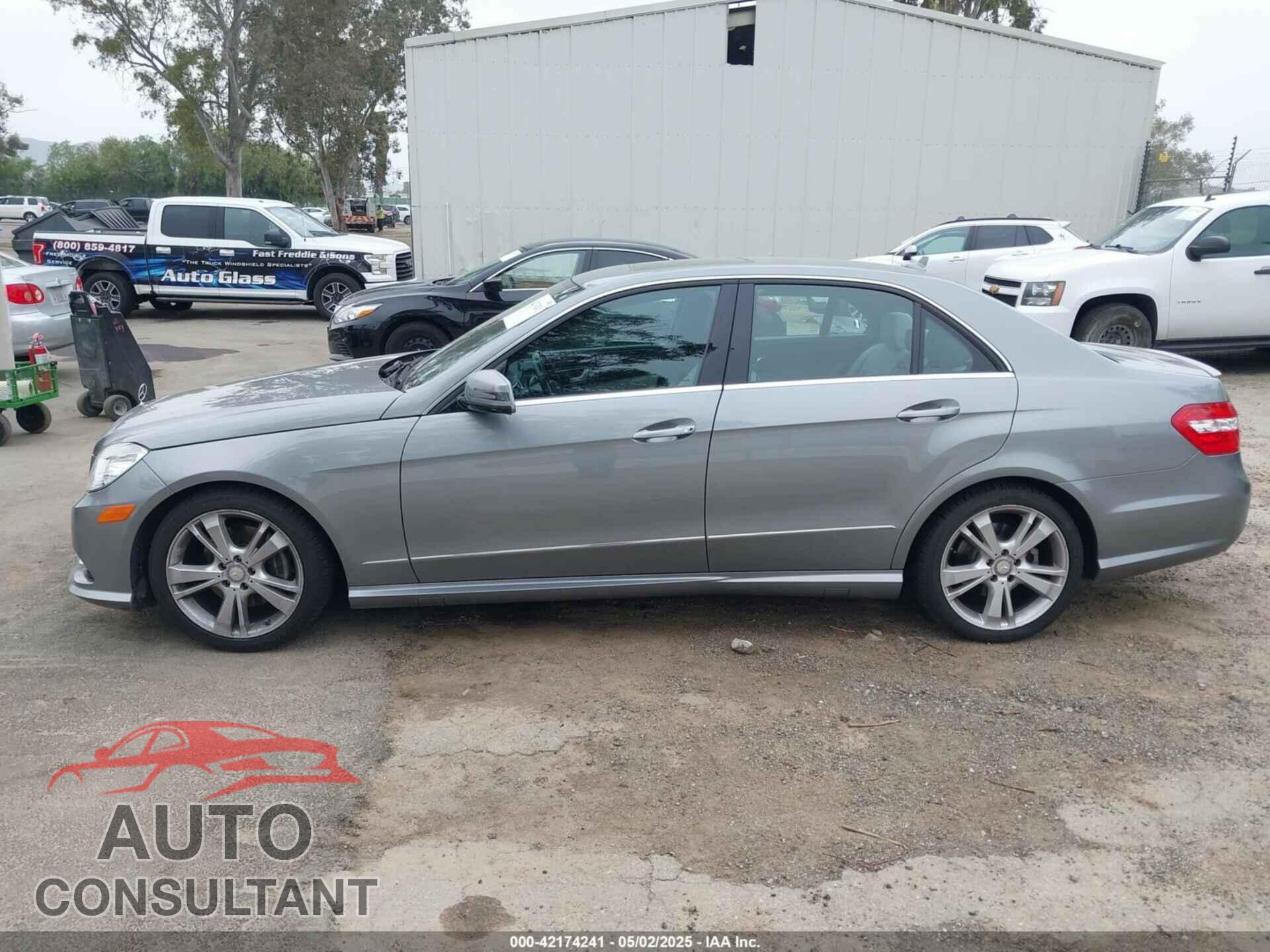 MERCEDES-BENZ E 350 2013 - WDDHF5KB7DA700004
