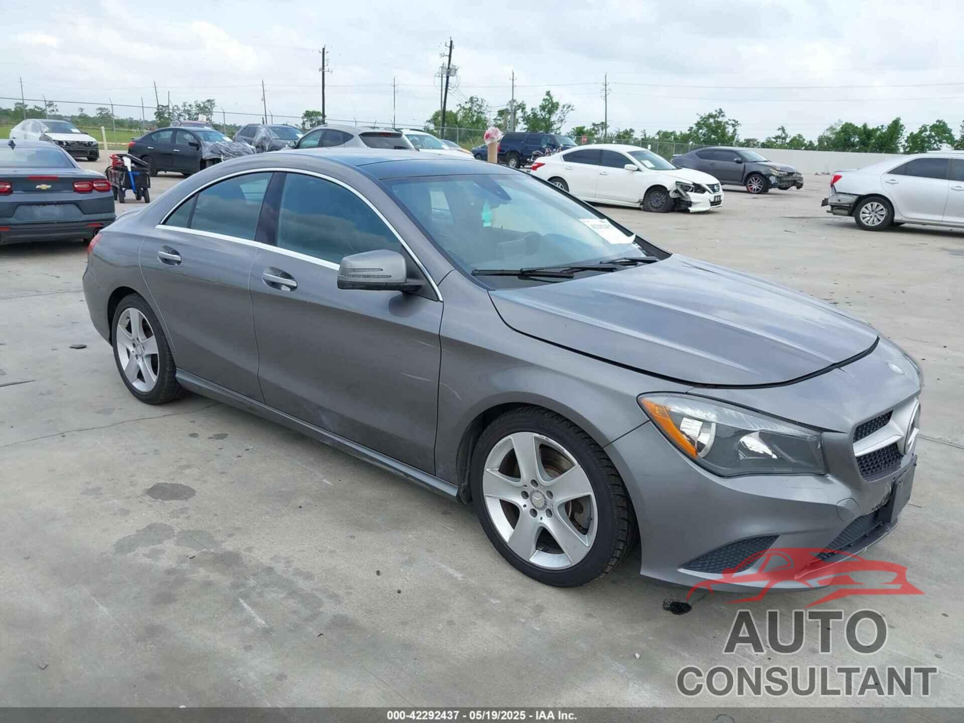 MERCEDES-BENZ CLA 250 2016 - WDDSJ4GB5GN311267
