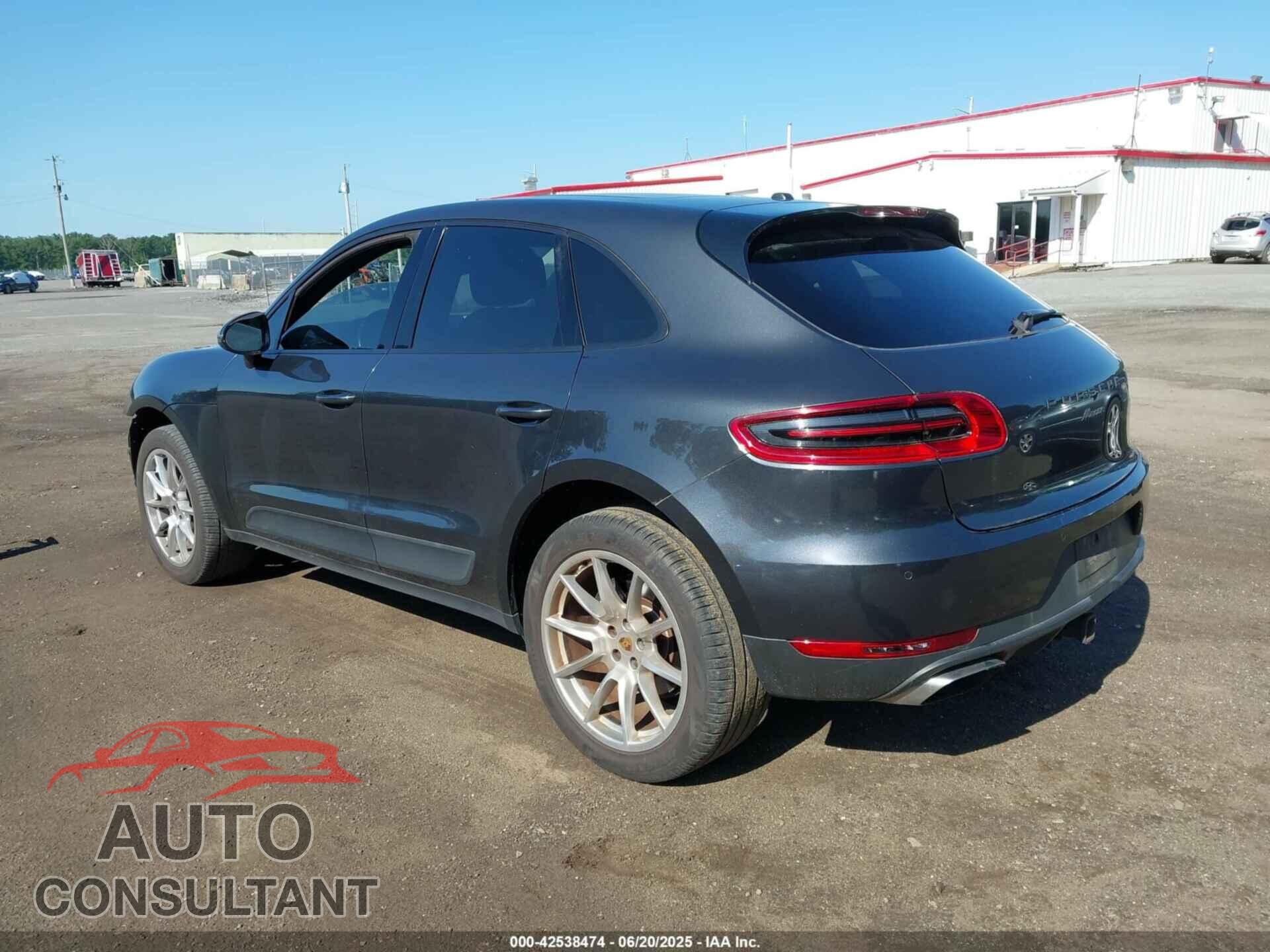 PORSCHE MACAN 2017 - WP1AA2A57HLB08180