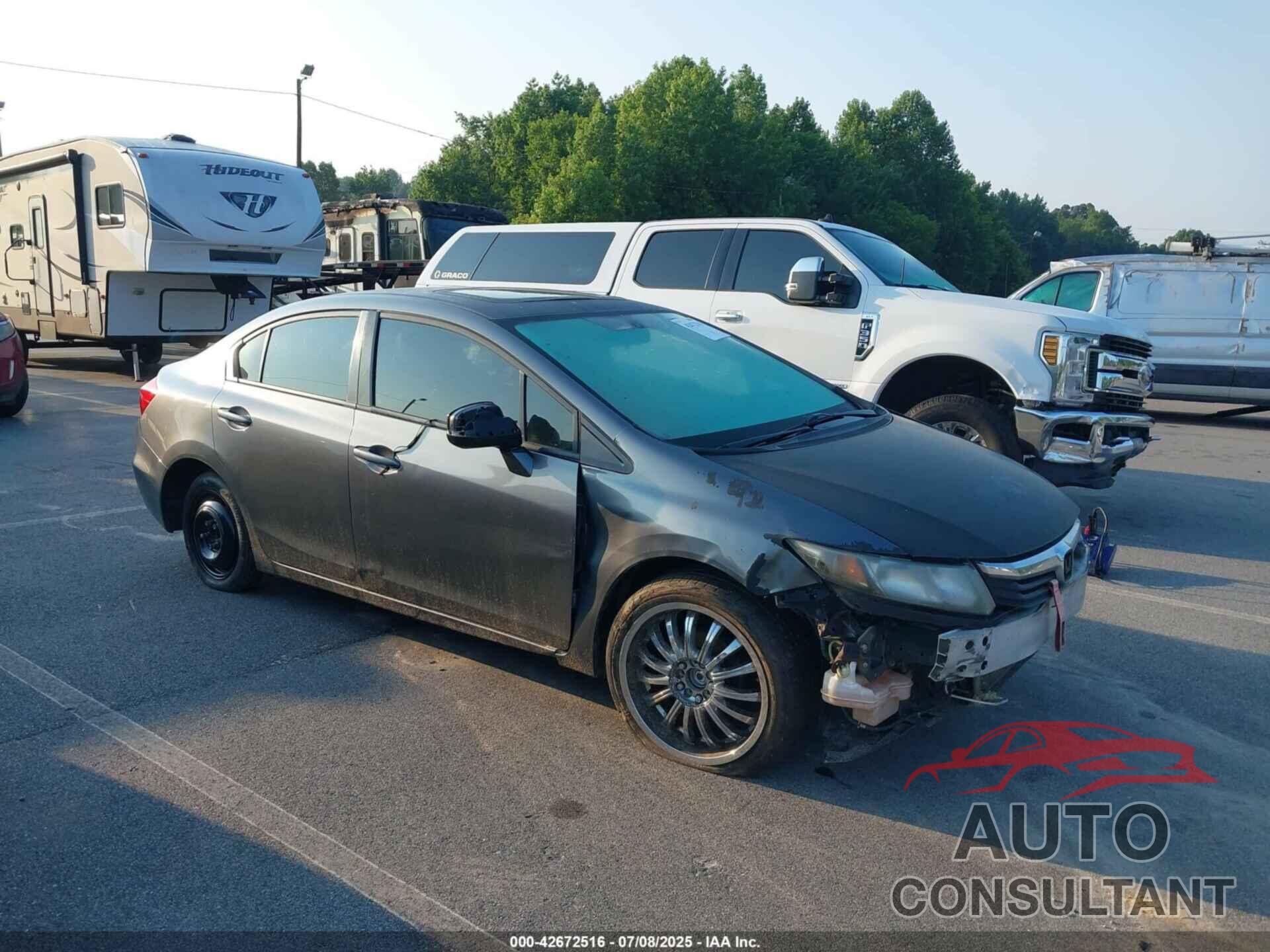 HONDA CIVIC 2012 - 2HGFB2F96CH582578