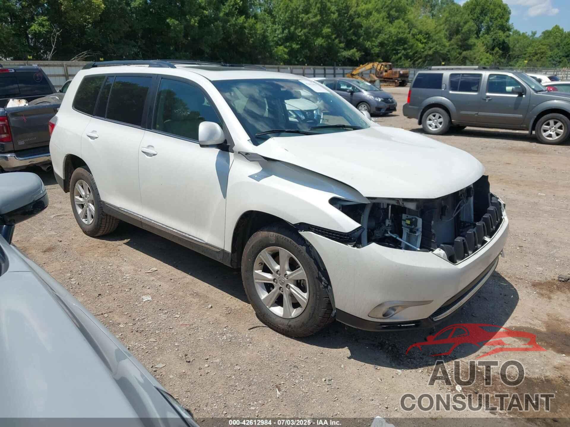 TOYOTA HIGHLANDER 2011 - 5TDZK3EH5BS027325
